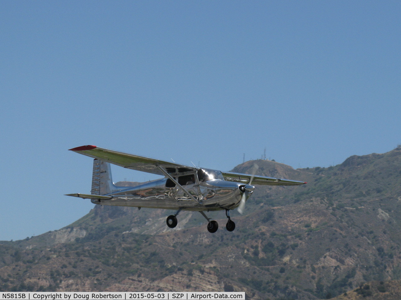 N5815B, 1957 Cessna 182 Skylane C/N 33815, 1957 Cessna 182, Continental O-470 230 Hp, fast overflight Rwy 22
