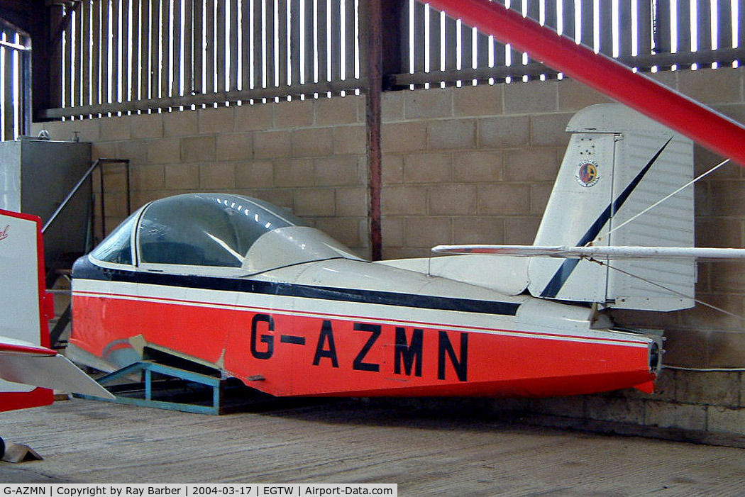 G-AZMN, 1972 AESL Glos-Airtourer Super 150/T5 C/N A550, Victa Airtourer T.5 [A.550] Oaksey Park~G 17/03/2004