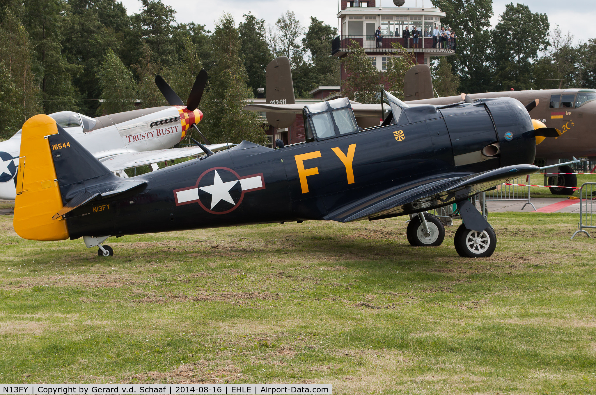 N13FY, 1942 North American AT-6A Texan C/N 78-6922, Lelystad, August 2014 (Aviodrome)