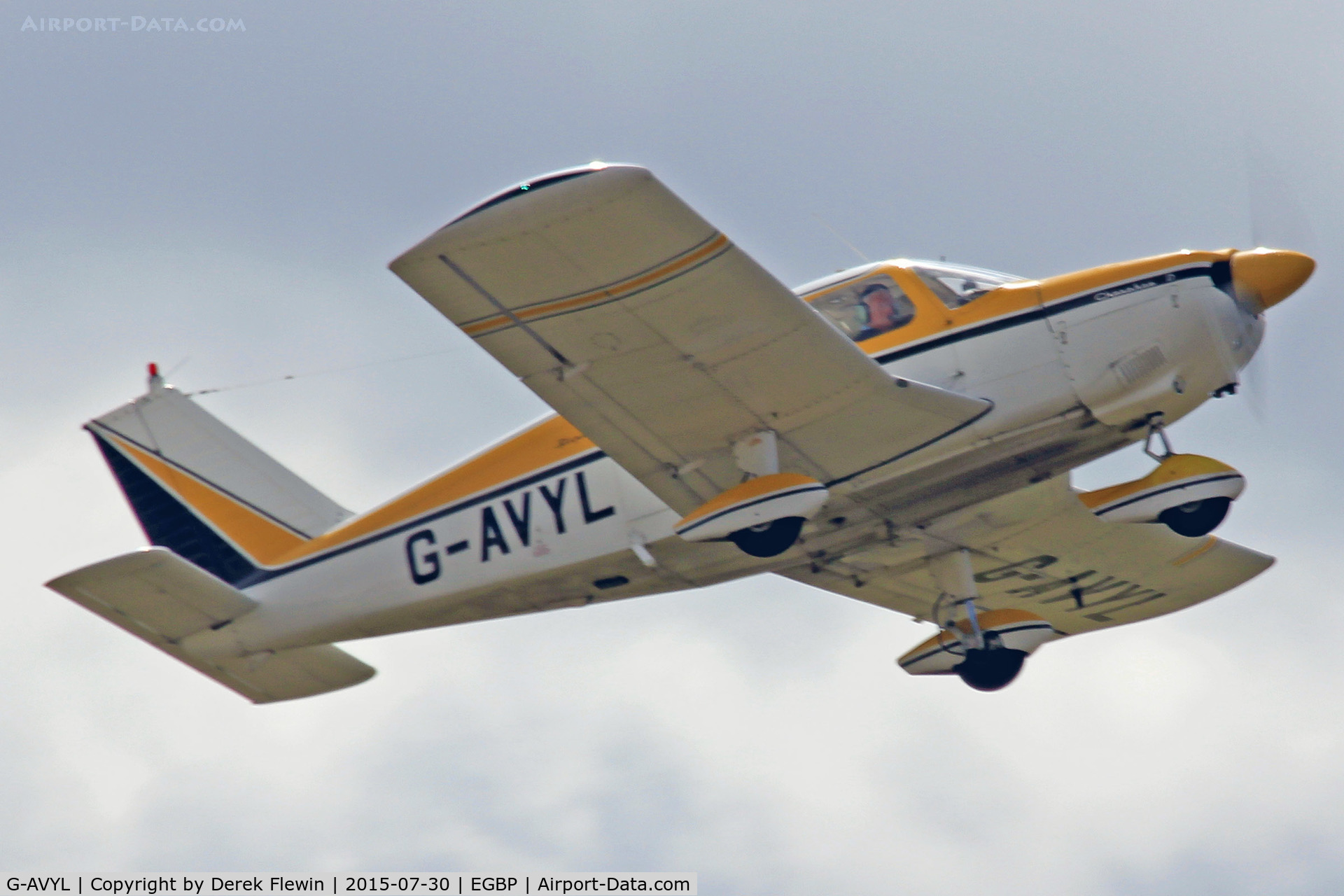 G-AVYL, 1968 Piper PA-28-180 Cherokee D C/N 28-4622, Cherokee, Kemble based, previously N11C, seen departing runway 26.