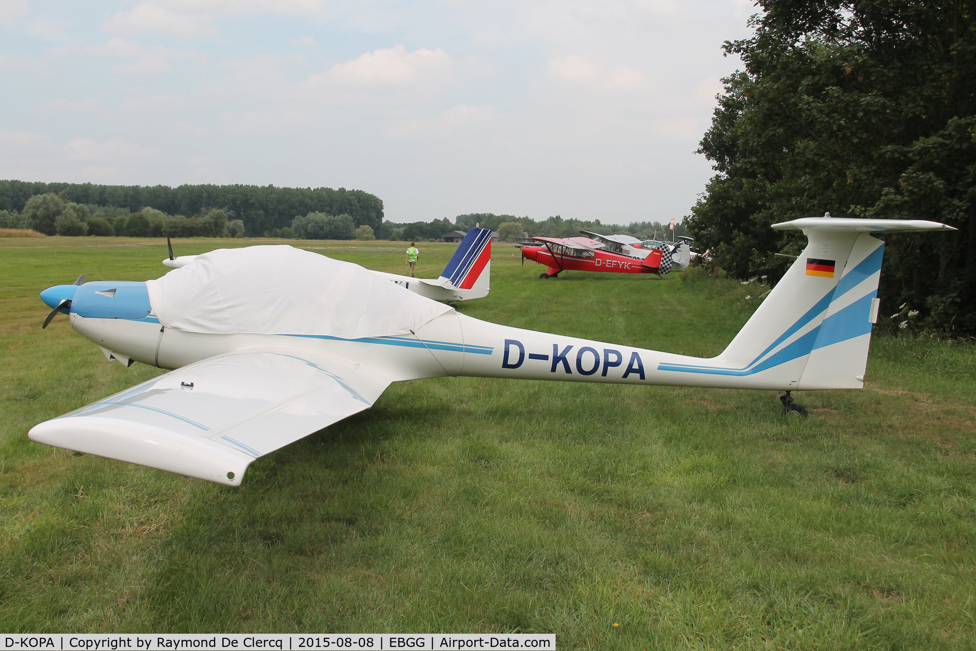 D-KOPA, Hoffmann H-36 Dimona MK 2 C/N 36367, Based at Overboelare.