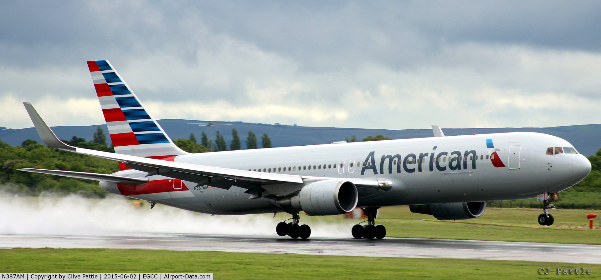 N387AM, 1994 Boeing 767-323 C/N 27184, In action at Manchester Airport EGCC