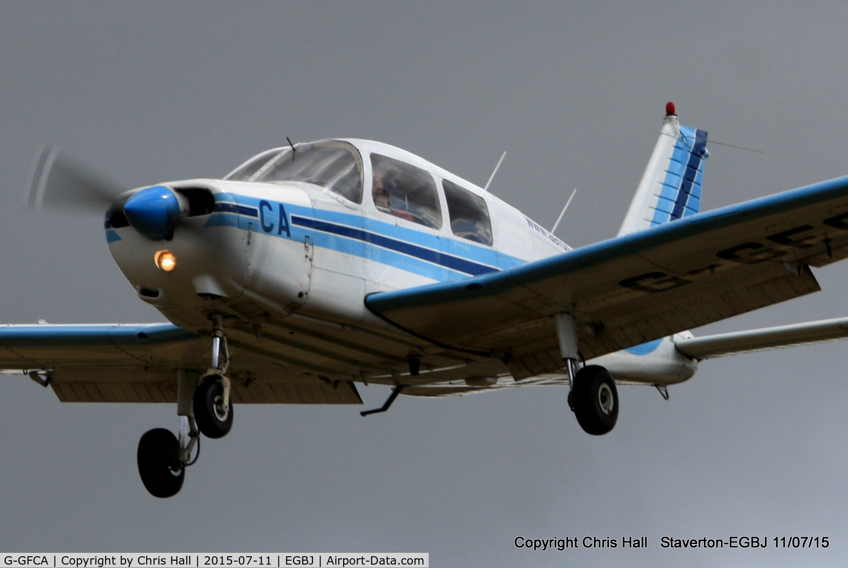 G-GFCA, 1989 Piper PA-28-161 Cadet C/N 28-41100, on finals at Staverton