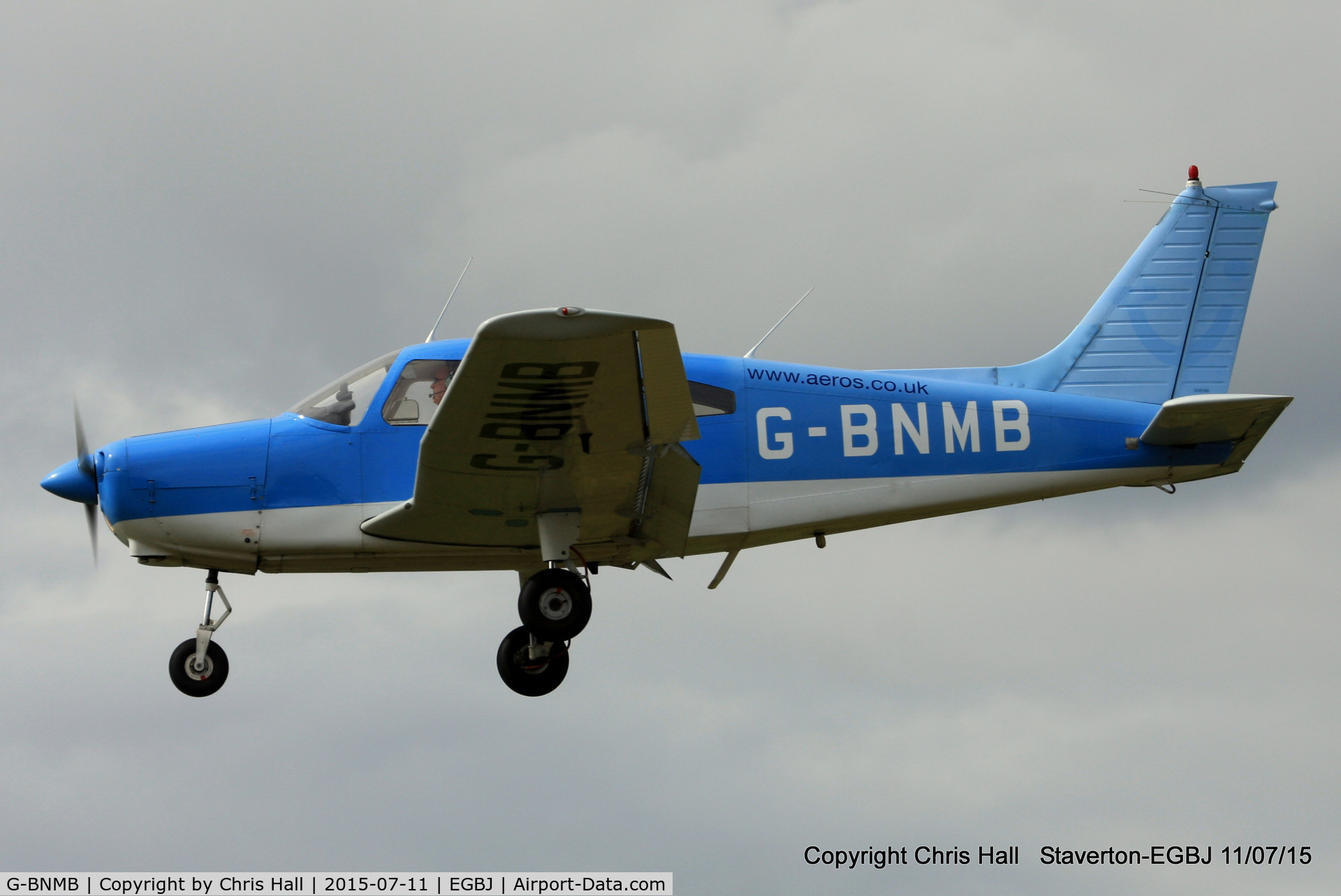G-BNMB, 1976 Piper PA-28-151 Cherokee Warrior C/N 28-7615369, on finals at Staverton