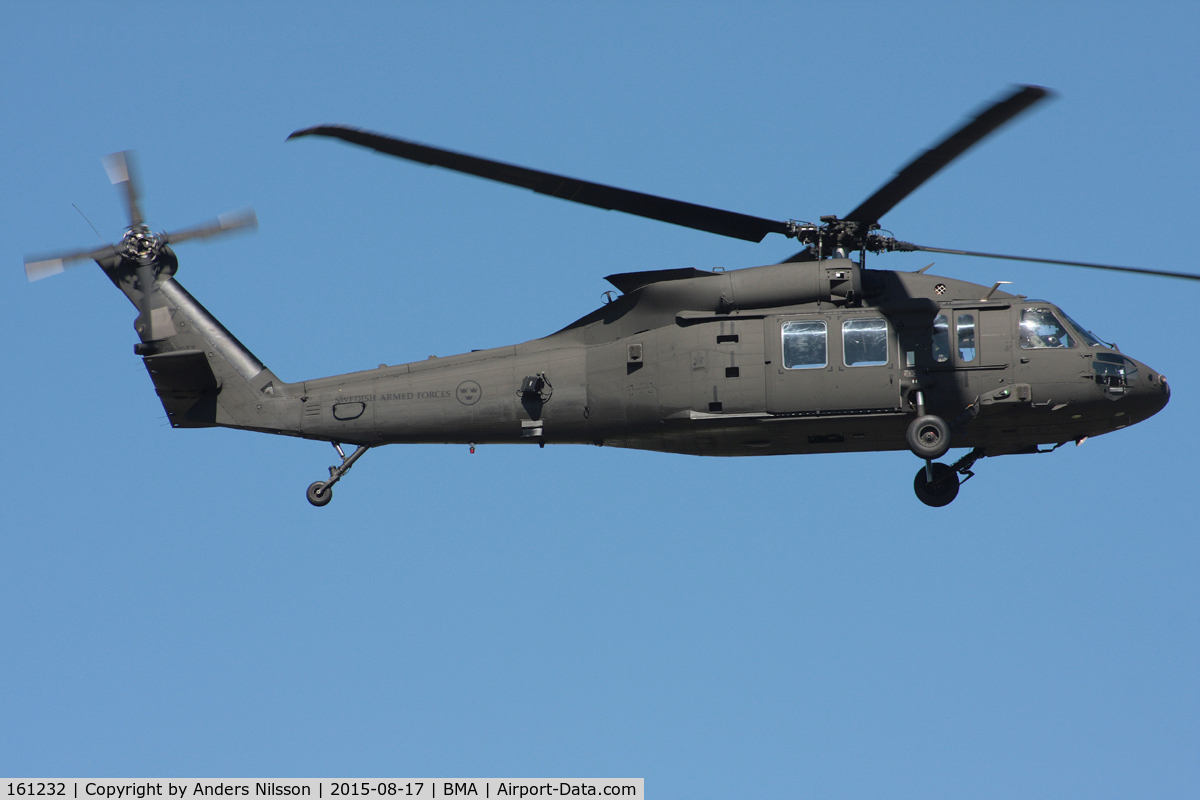 161232, Sikorsky Hkp16A Black Hawk (UH-60M) C/N 161232, Passing over the airport.