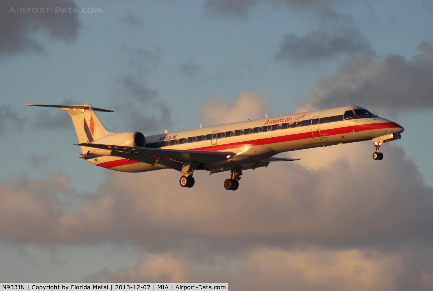 N933JN, 2005 Embraer ERJ-145LR (EMB-145LR) C/N 14500918, Eagle