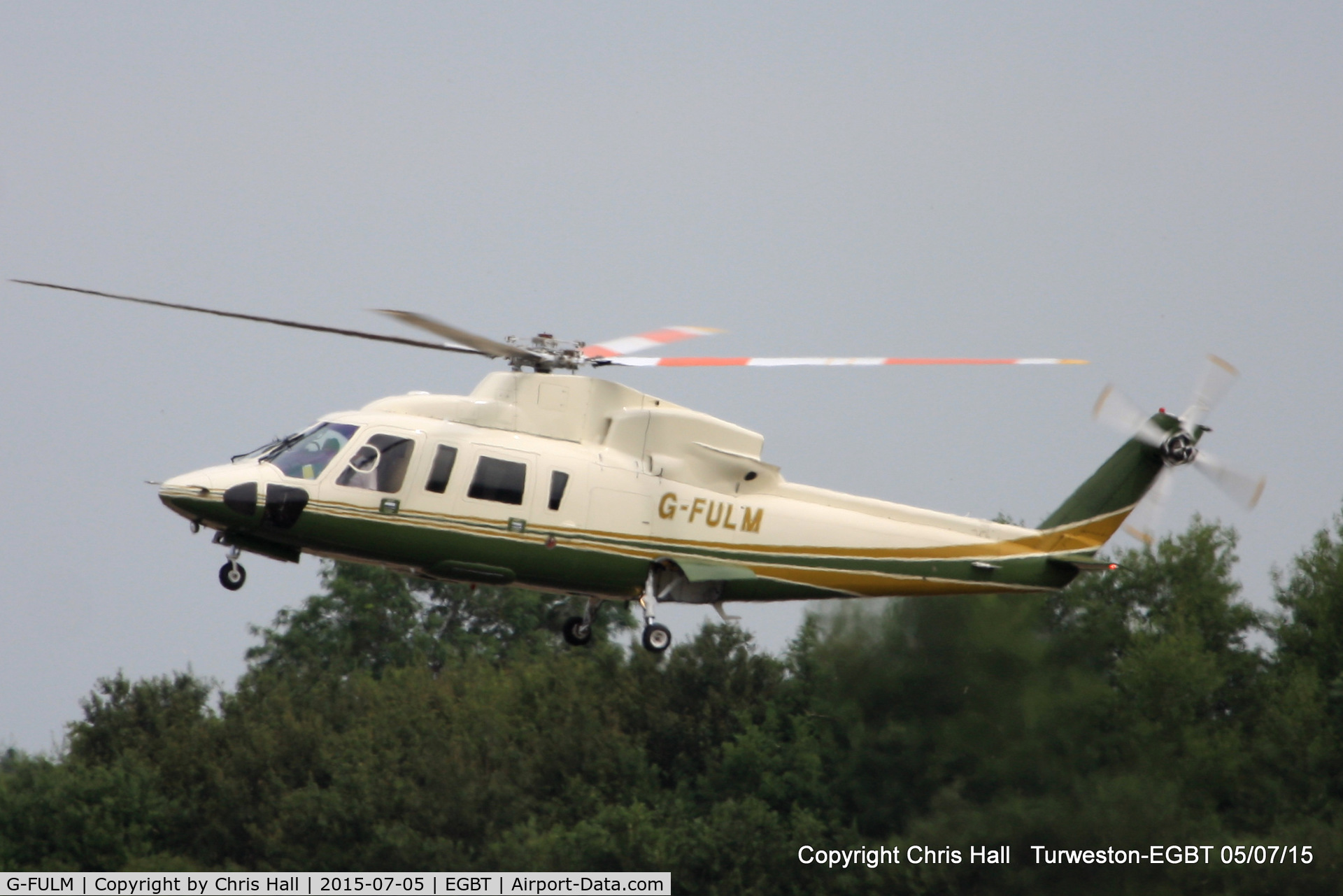 G-FULM, 2005 Sikorsky S-76C C/N 760583, ferrying race fans to the British F1 Grand Prix at Silverstone