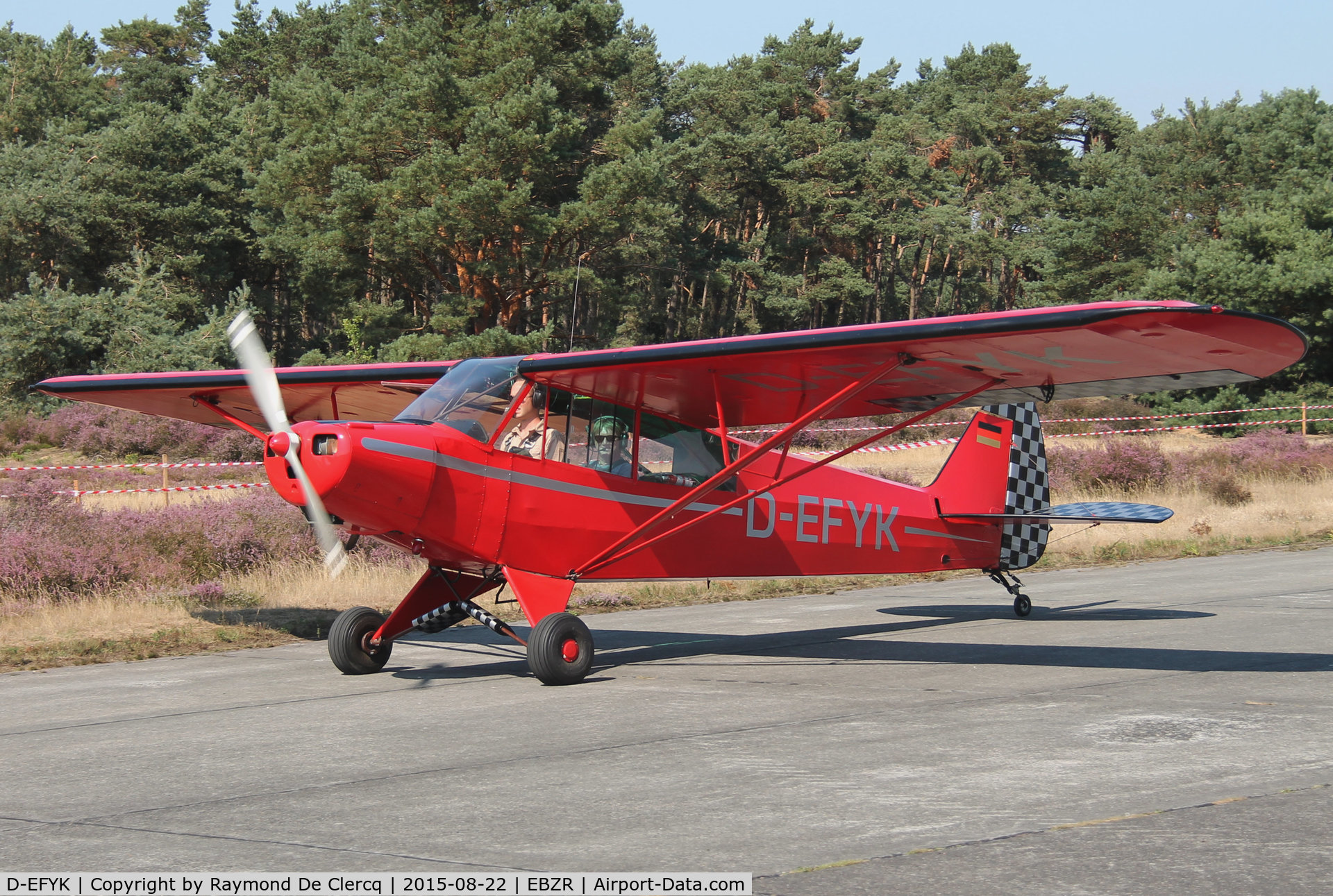 D-EFYK, 1954 Piper L-18C Super Cub C/N 18-3424, Zoersel Fly-in 2015.