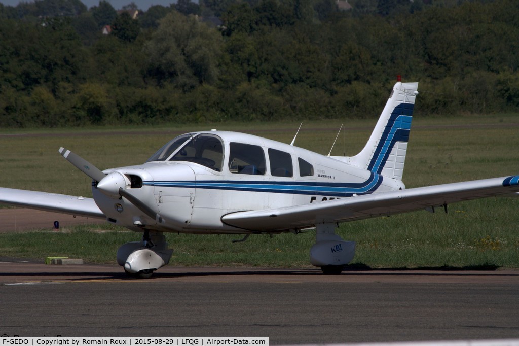 F-GEDO, Piper PA-28-161 Warrior II C/N 28-7916004, Parked
