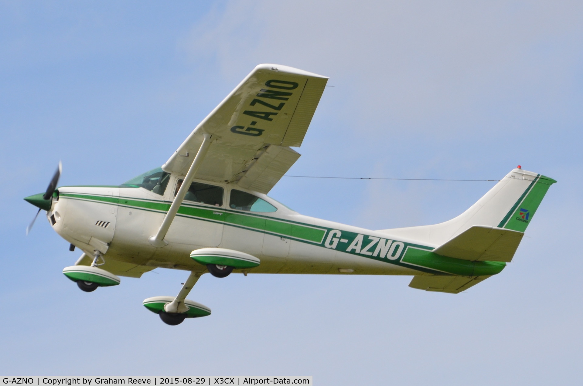 G-AZNO, 1972 Cessna 182P Skylane C/N 182-61005, Departing from Northrepps.