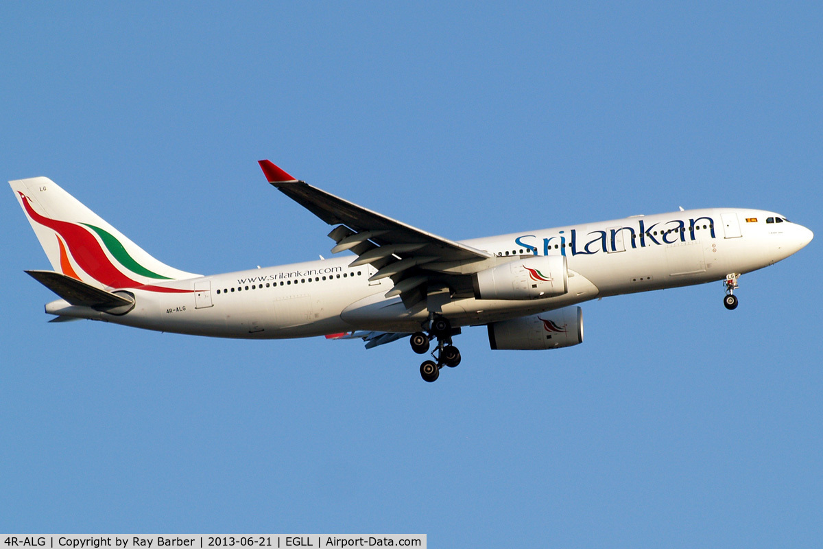 4R-ALG, 2001 Airbus A330-243 C/N 404, Airbus A330-243 [404] (Srilankan) Home~G 21/06/2013. On approach 27L.