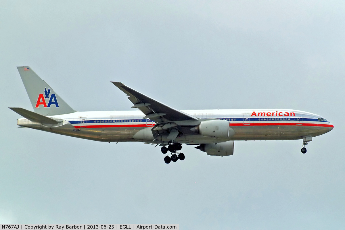N767AJ, 2006 Boeing 777-223 C/N 33539, Boeing 777-223ER [33539] (American Airlines) Home~G 25/06/2013. On approach 27L Old scheme.