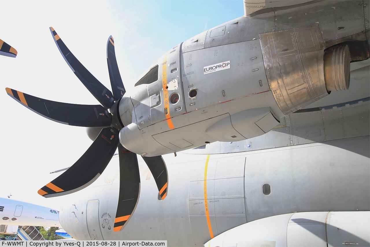 F-WWMT, 2009 Airbus A400M Atlas C/N 001, Airbus Military A-400M Atlas, Close view of engine and propeller, Aeroscopia museum, Toulouse-Blagnac