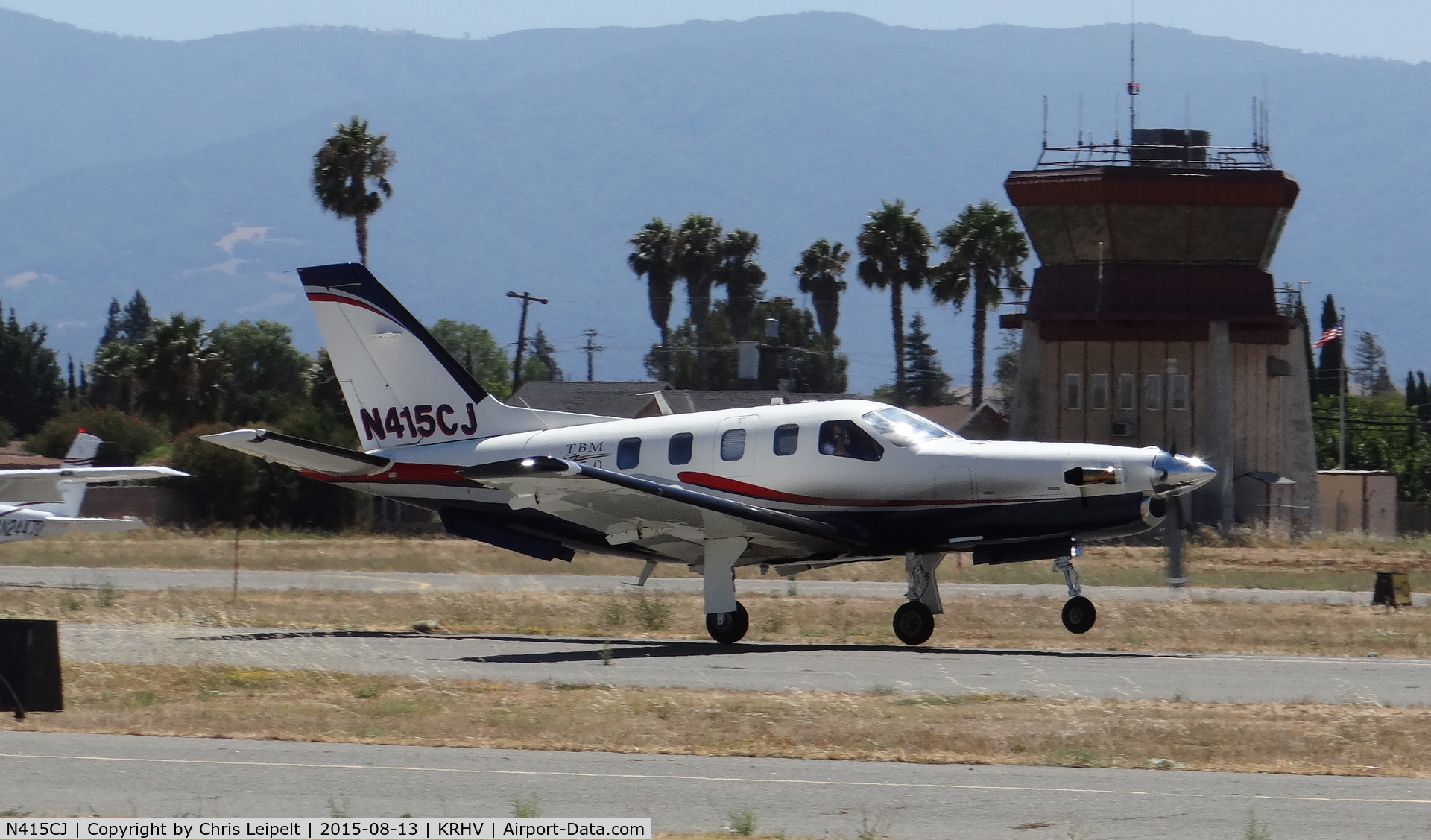 N415CJ, 2007 Socata TBM-700 C/N 415, Stratos Partners LLC (Los Gatos, CA) 2007 Socata TBM-700 departing runway 31R at Reid Hillview Airport, San Jose, CA.