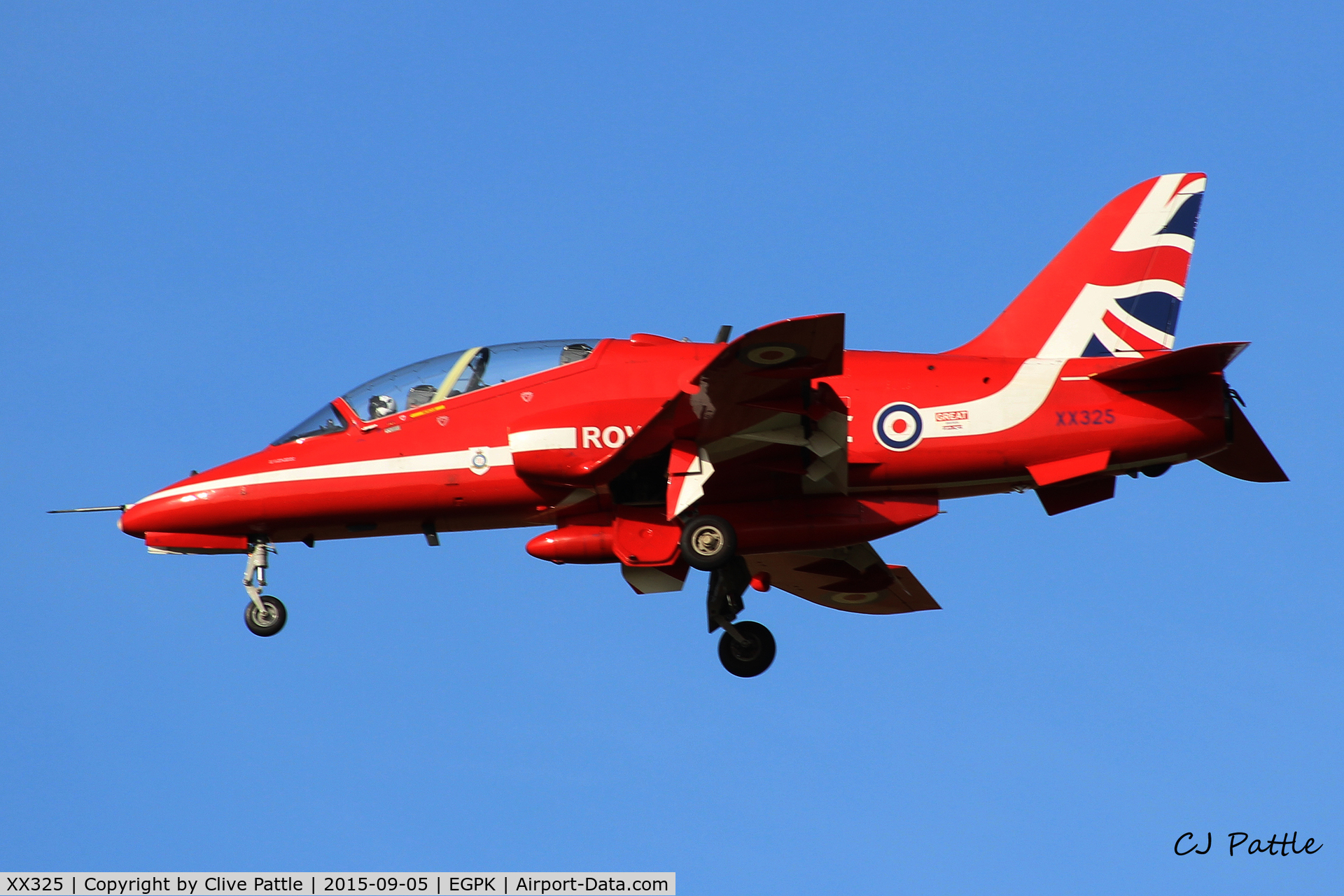 XX325, 1980 Hawker Siddeley Hawk T.1 C/N 169/312150, Flt Lt Joe Hourston 'Red 9' landing back at Prestwick EGPK after displaying with the Red Arrows at the Scottish Airshow 2015 held at Ayr seafront and Prestwick Airport EGPK and at Portrush, Northern Ireland on the same day.