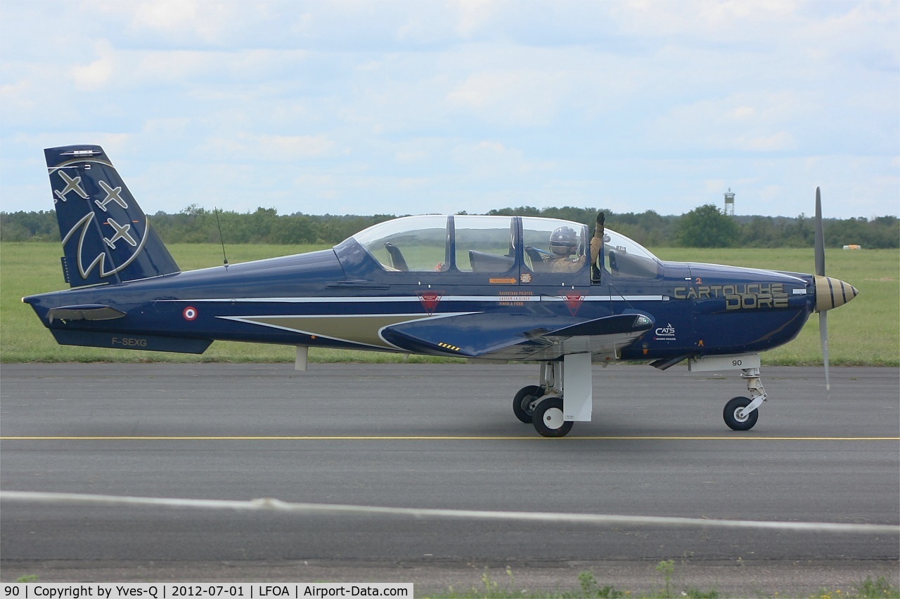 90, Socata TB-30 Epsilon C/N 90, Socata TB-30 Epsilon (F-SEXG) Cartouche Doré, Avord Air Base 702 (LFOA) Open day 2012