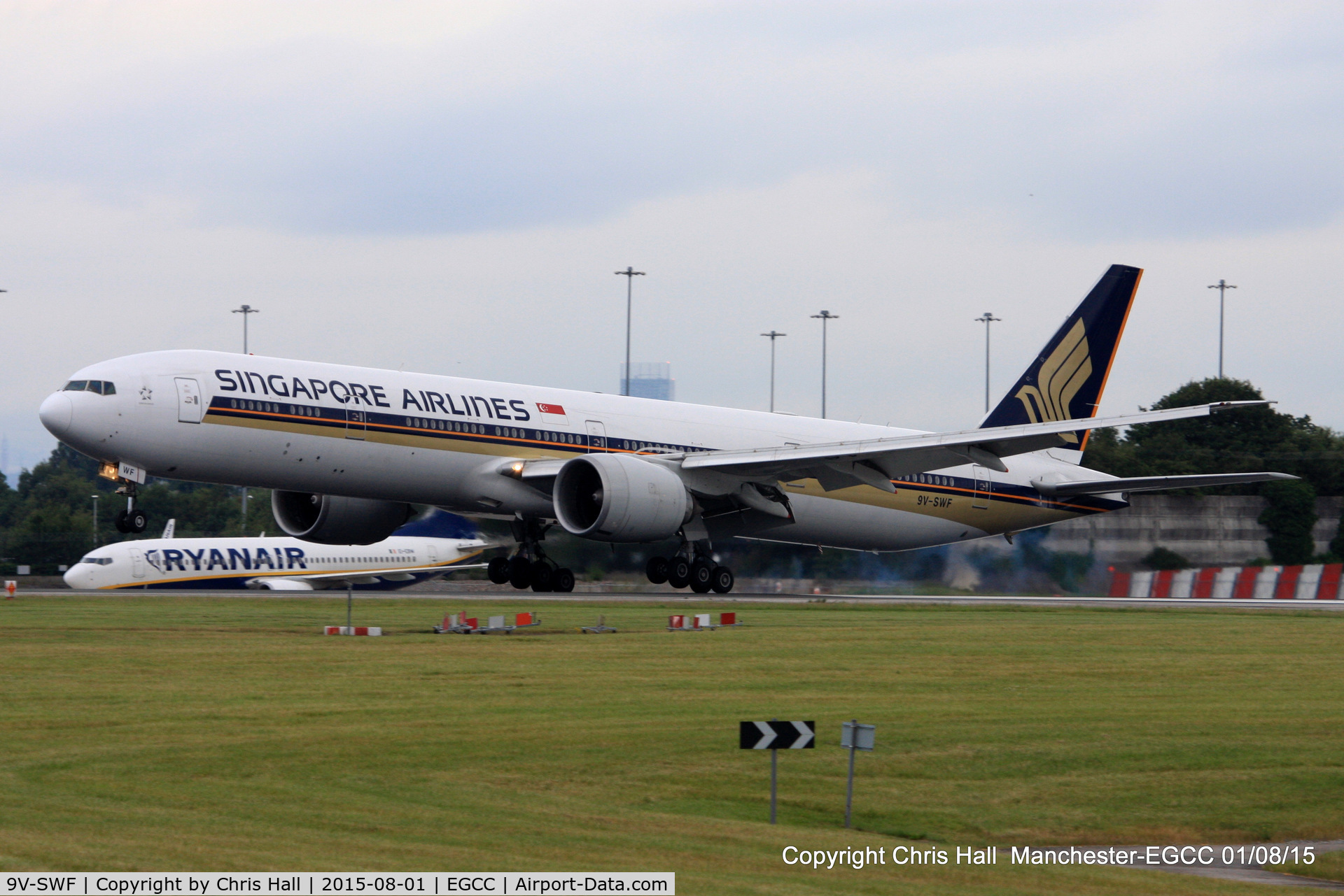 9V-SWF, 2006 Boeing 777-312/ER C/N 34571, Singapore Airlines