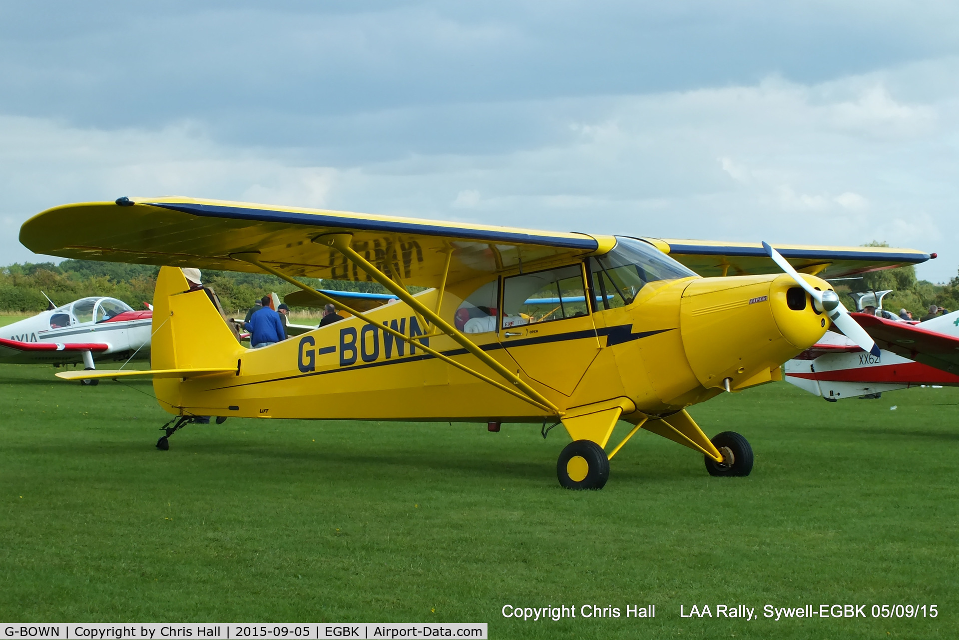 G-BOWN, 1947 Piper PA-12 Super Cruiser C/N 12-1912, at the LAA Rally 2015, Sywell
