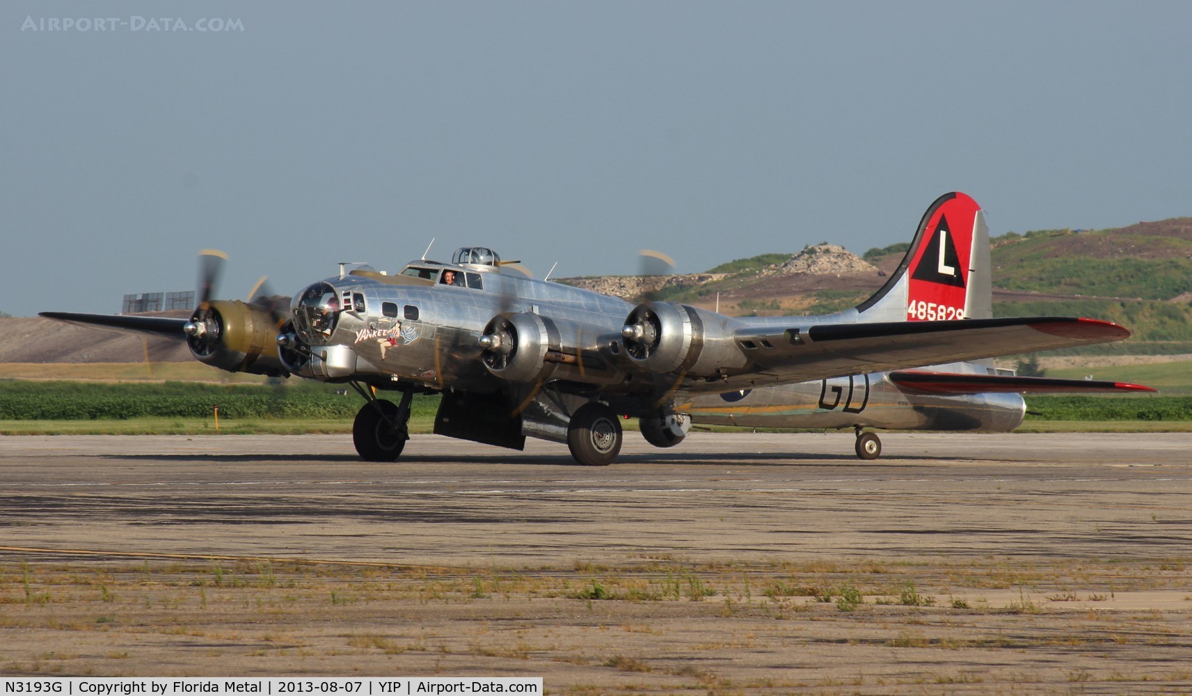 N3193G, 1944 Boeing B-17G Flying Fortress C/N 77255, Yankee Lady