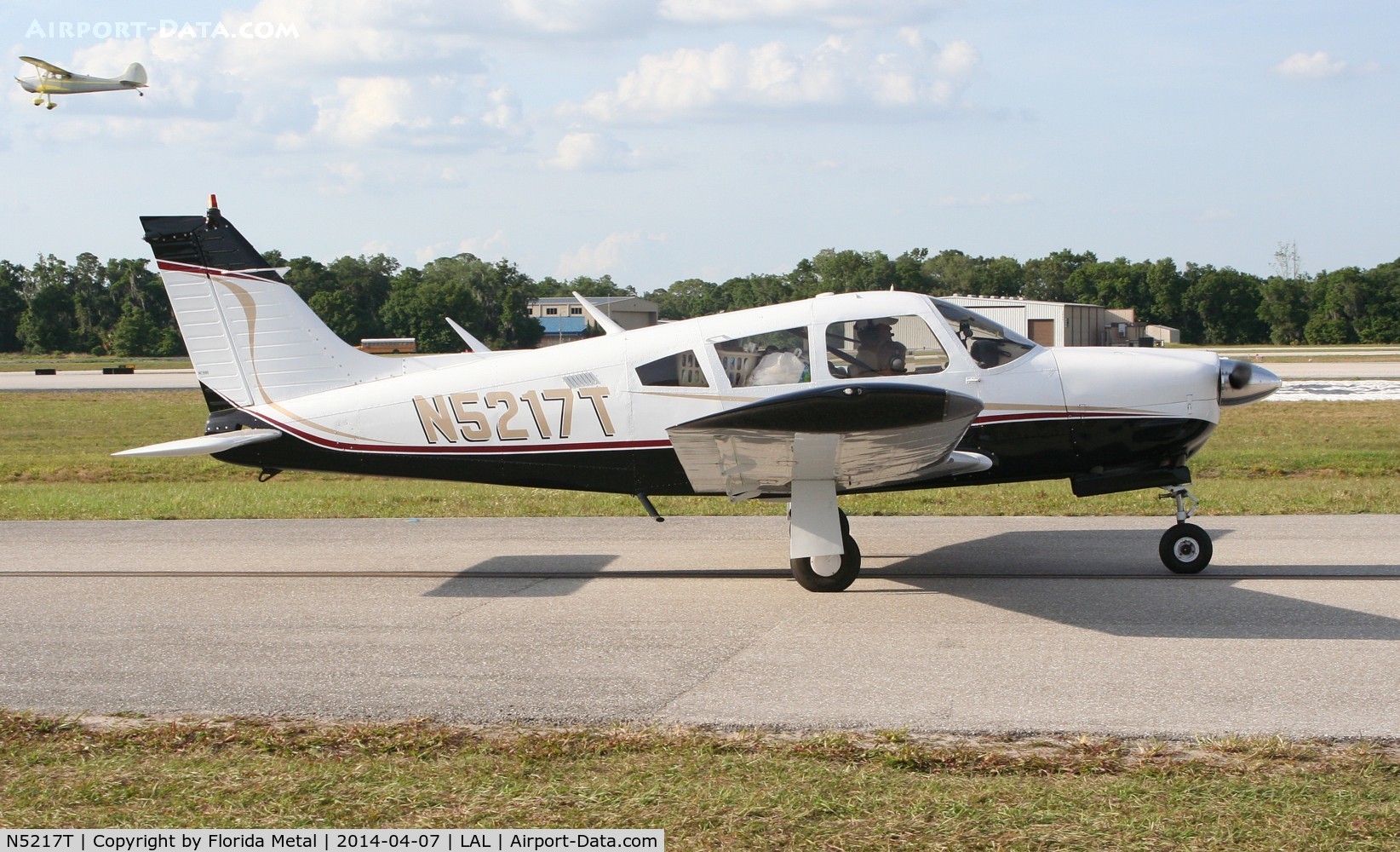 N5217T, 1972 Piper PA-28R-200 Cherokee Arrow C/N 28R-7235198, PA-28R-200