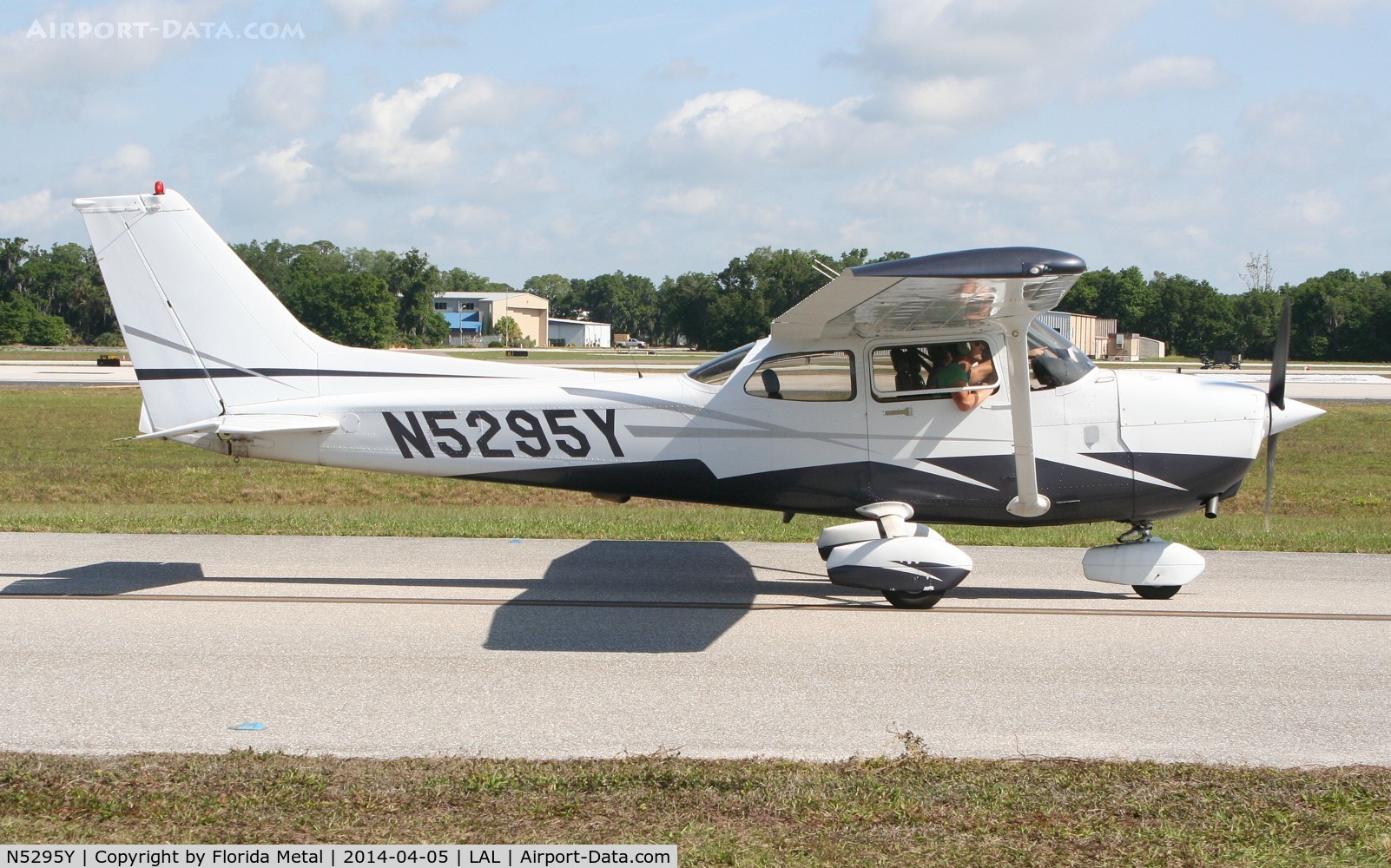 N5295Y, 2002 Cessna 172S C/N 172S9236, Cessna 172S