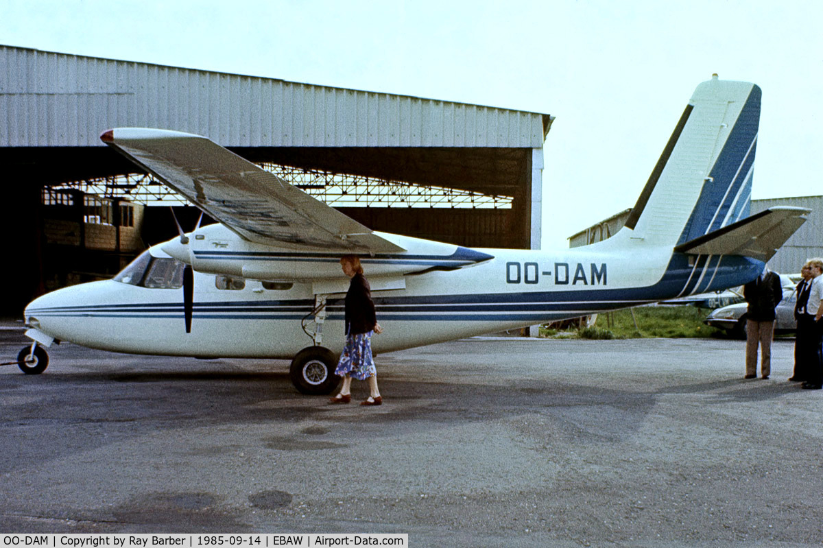 OO-DAM, 1960 Aero Commander 500B Commander C/N 893-1, Aero Commander 500B [893-1]  Antwerp-Deurne~OO 14/09/1985. From a slide.