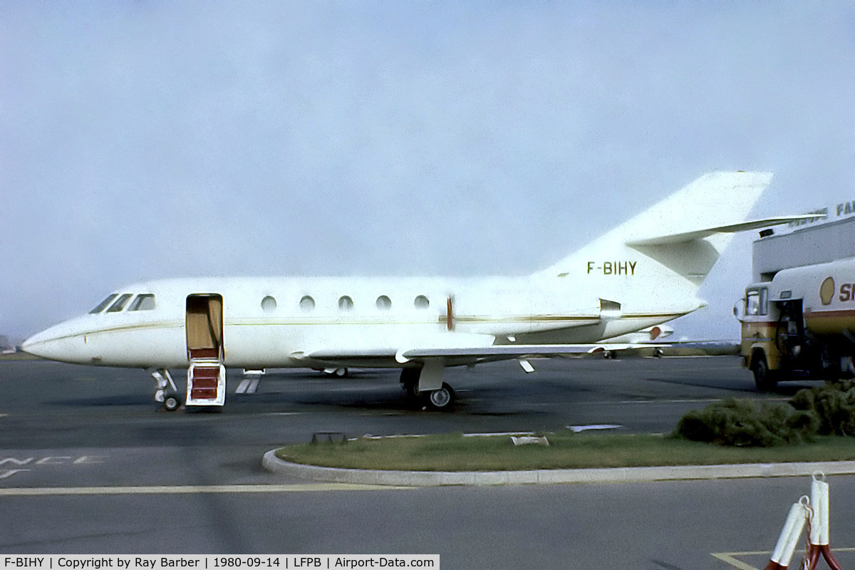 F-BIHY, 1968 Dassault Falcon (Mystere) 20C-5 C/N 141, Dassault Falcon 20C-5 [141] Paris Le-Bourget~F 14/09/1980. From a slide.