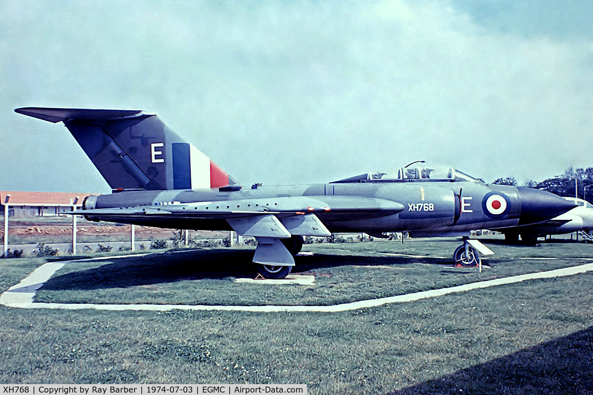 XH768, 1959 Gloster Javelin FAW.9 C/N Not found XH768, Gloster Javelin FAW.9 [Unknown] (Royal Air Force) Southend~G 03/07/1974. From a slide.