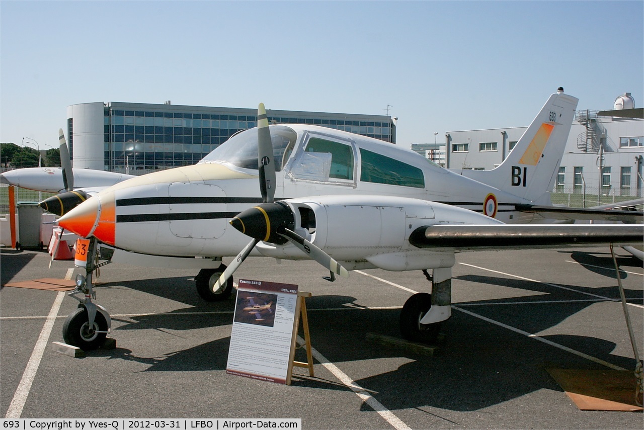 693, Cessna 310N C/N 310N-0693, Cessna 310Q, Preserved at Les Ailes Anciennes Museum, Toulouse-Blagnac