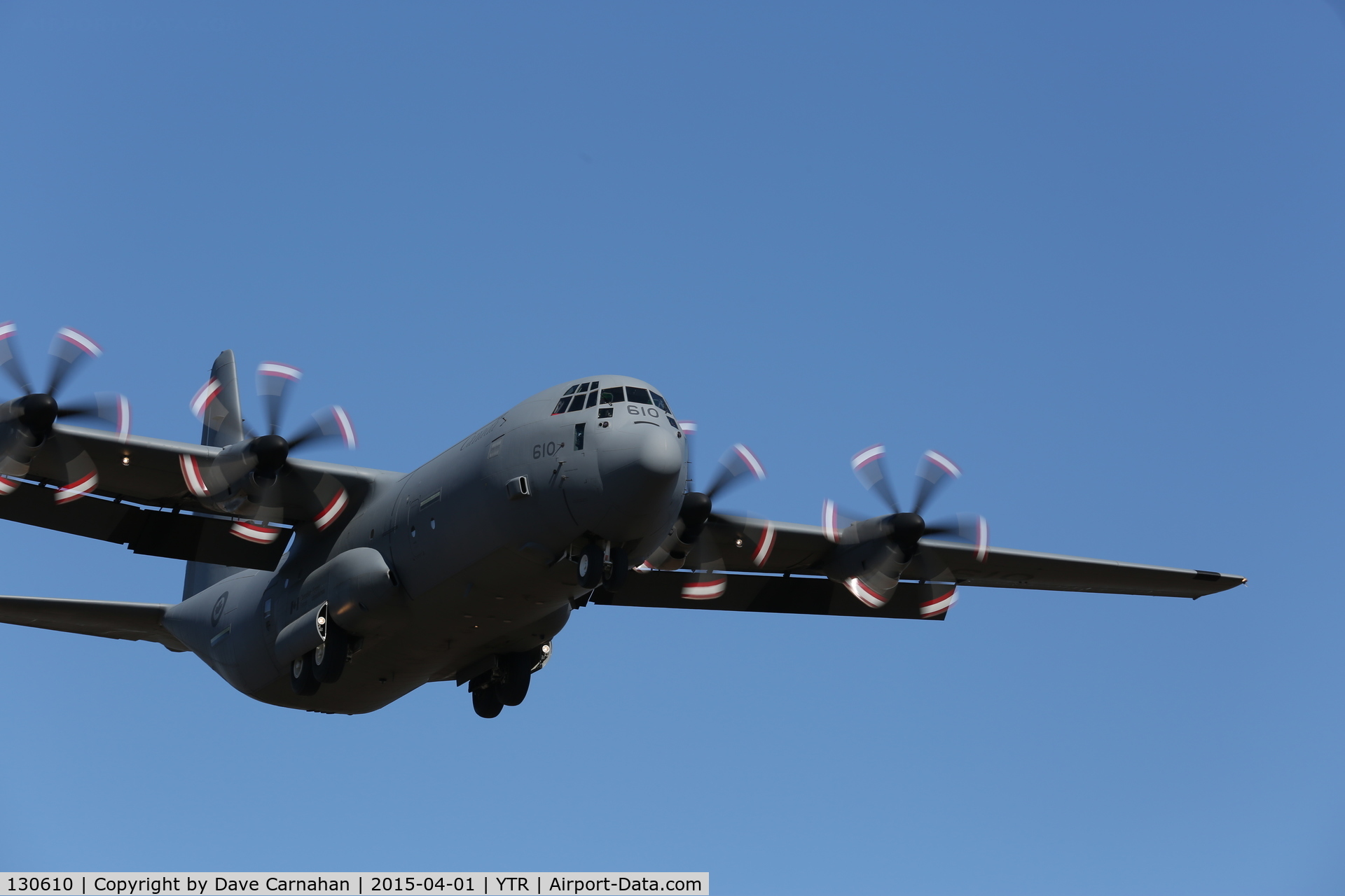 130610, Lockheed Martin CC-130J-30 Hercules C/N 382-5664, Landing at CFB Trenton (YTR)