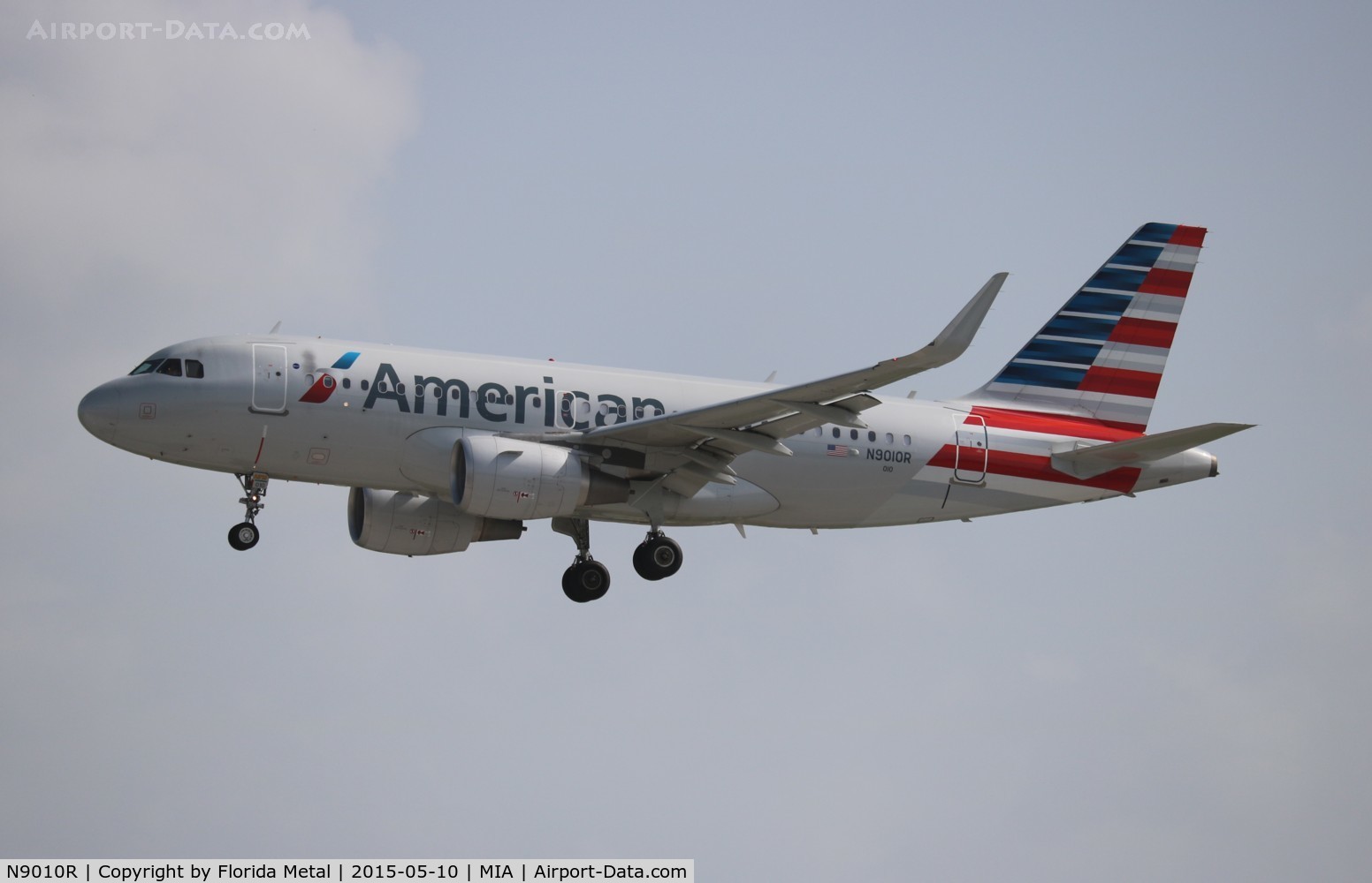 N9010R, 2013 Airbus A319-115 C/N 5789, American