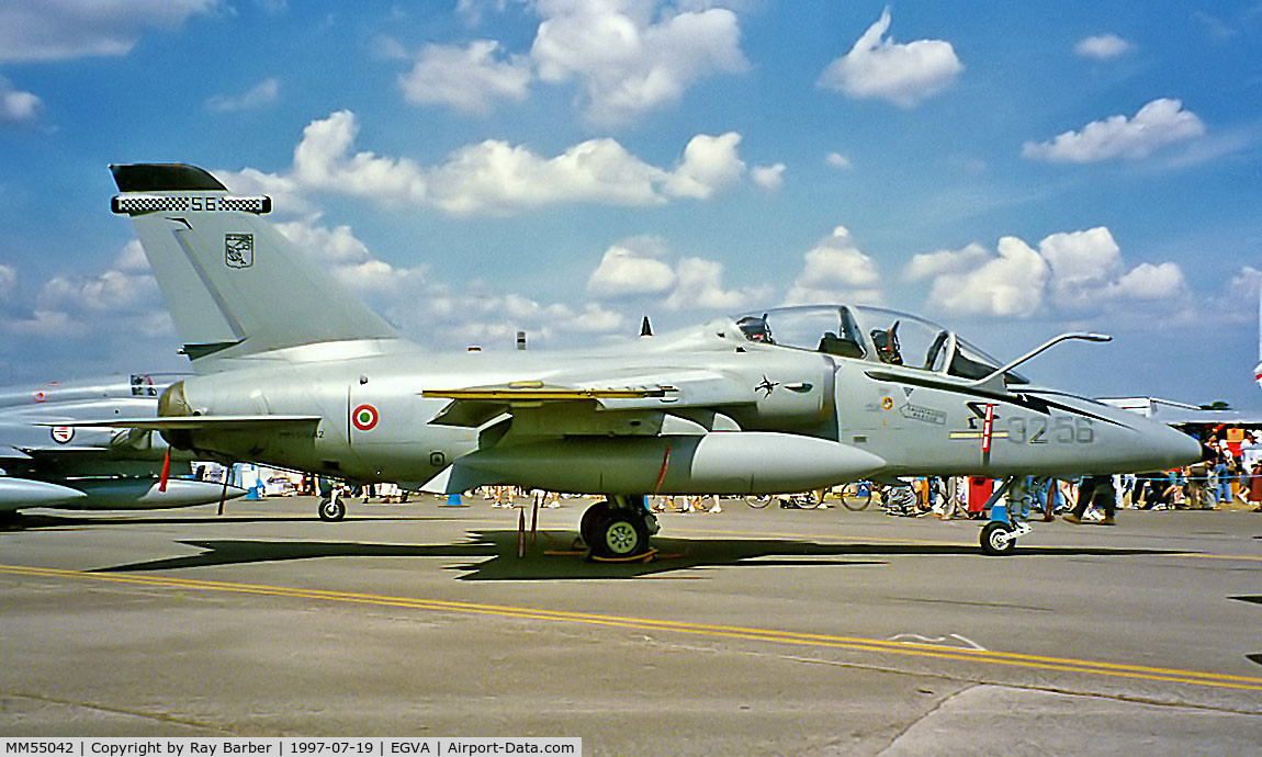 MM55042, AMX International AMX-T C/N IT017, Aeritalia AMX T (ACOL) [IT017] (Italian Air Force) RAF Fairford~G 19/07/1997