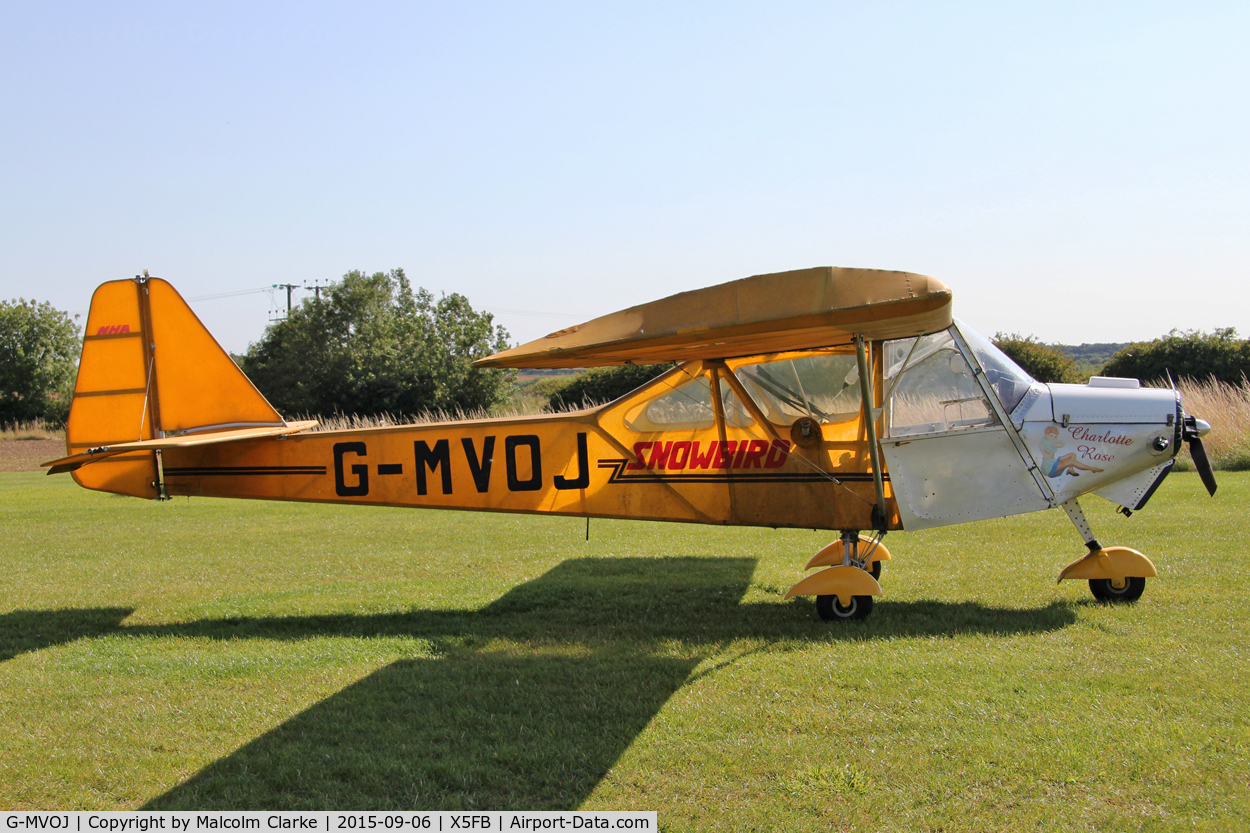 G-MVOJ, 1989 Noble-Hardman Snowbird Mk.IV C/N SB-019, Medway Hybred 44XLR at Fishburn Airfield, September 6th 2015.