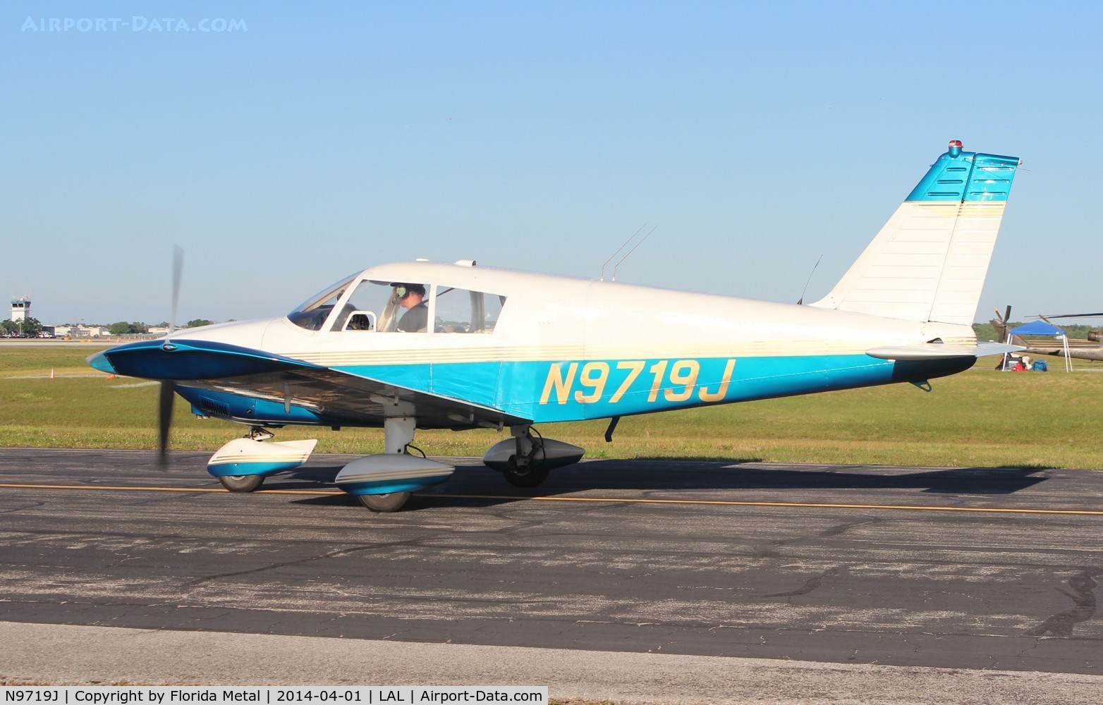 N9719J, Piper PA-28-180 Cherokee C/N 283911, PA-28-180