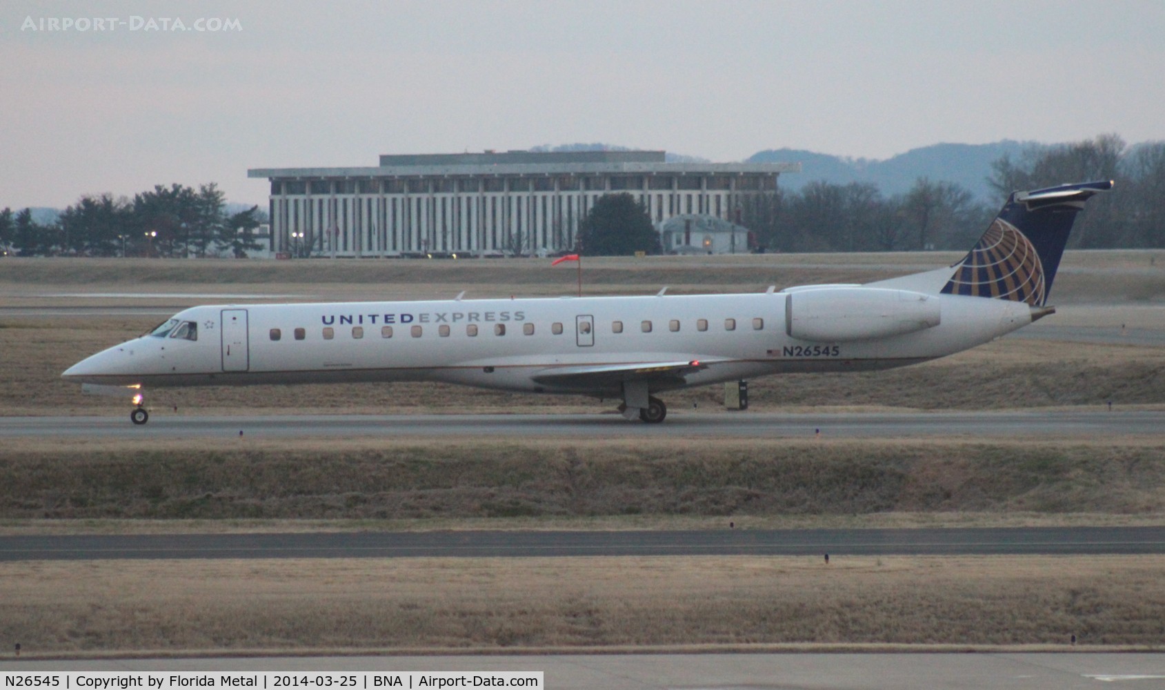 N26545, 2002 Embraer ERJ-145LR (EMB-145LR) C/N 145558, United Express