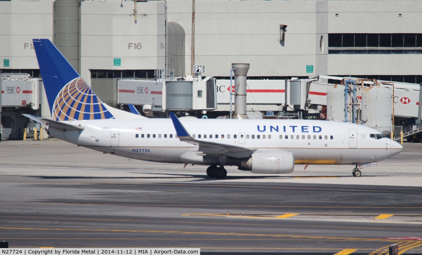 N27724, 1999 Boeing 737-724 C/N 28791, United