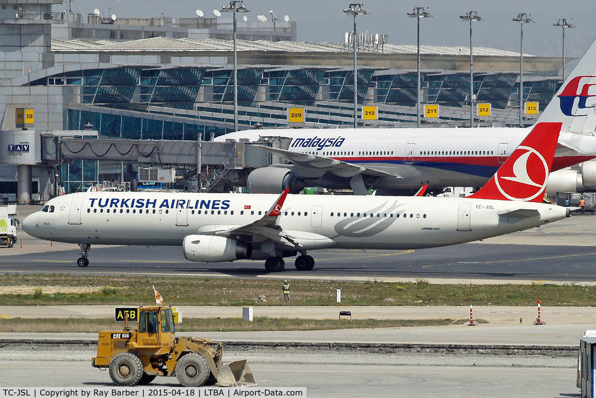 TC-JSL, 2011 Airbus A321-231 C/N 5667, Airbus A321-231(SL) [5667] (THY Turkish Airlines) Istanbul-Ataturk~TC 18/04/2015