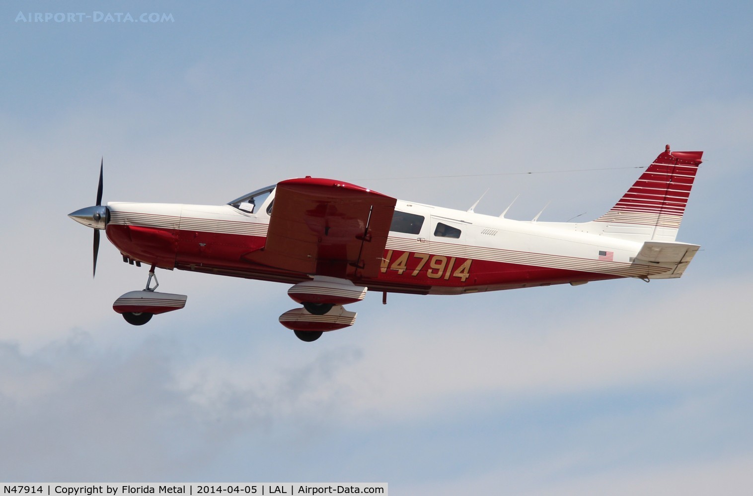 N47914, 1977 Piper PA-32-300 Cherokee Six C/N 32-7840018, PA-32-300