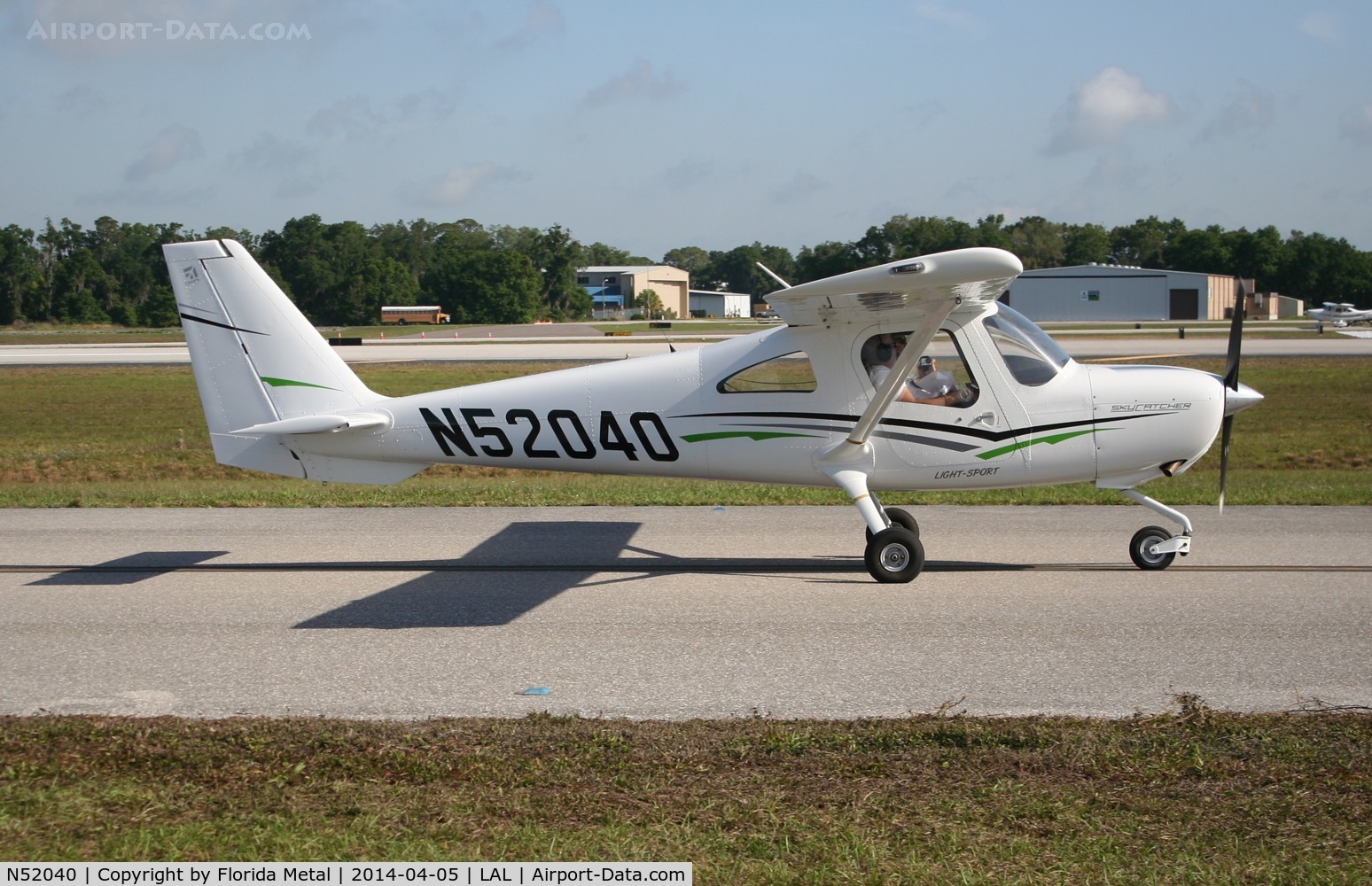 N52040, Cessna 162 Skycatcher C/N 16200019, Cessna Skycatcher