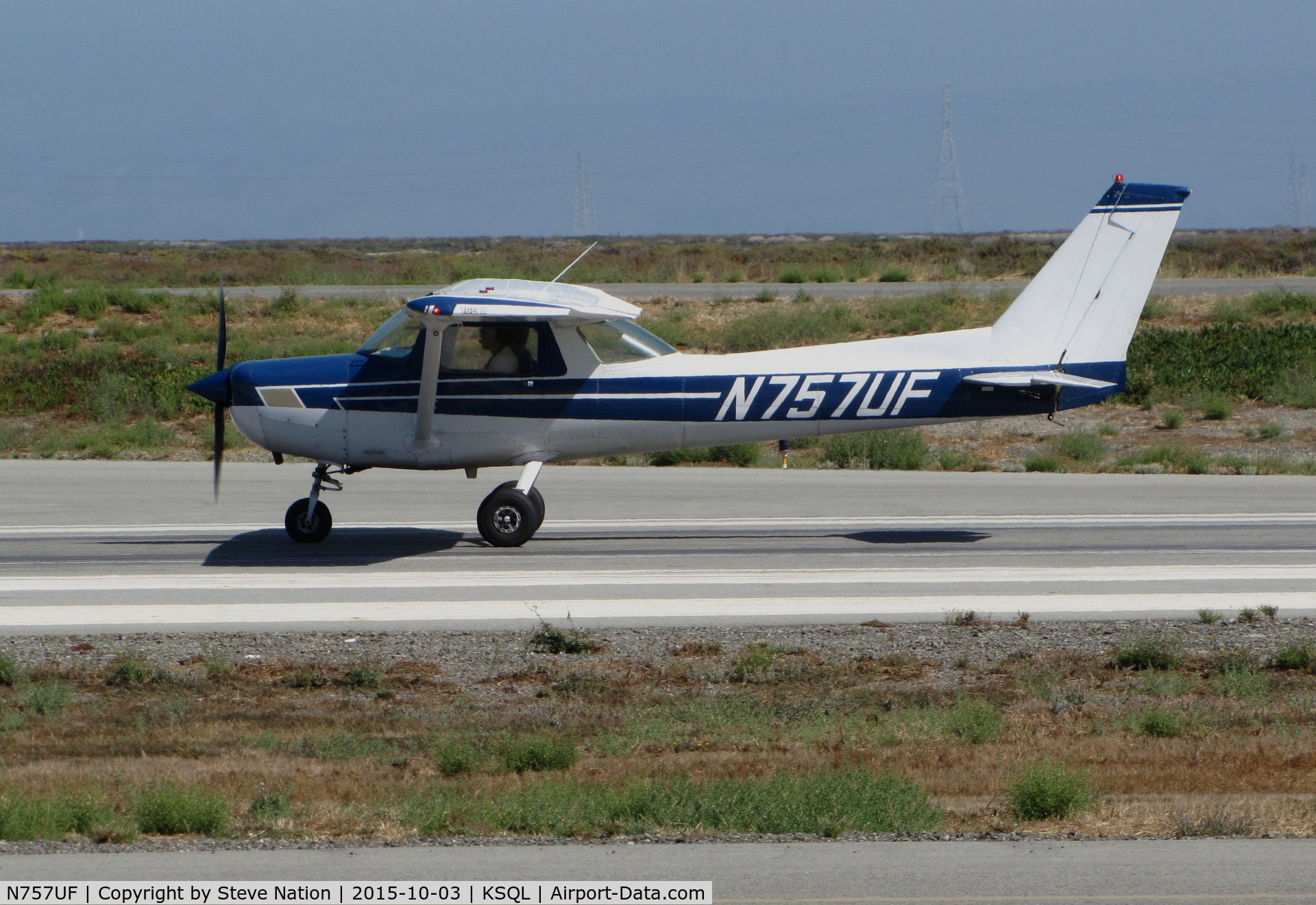 N757UF, 1977 Cessna 152 C/N 15280009, 1977 Cessna 152 rolling on takeoff @ San Carlos Airport, CA
