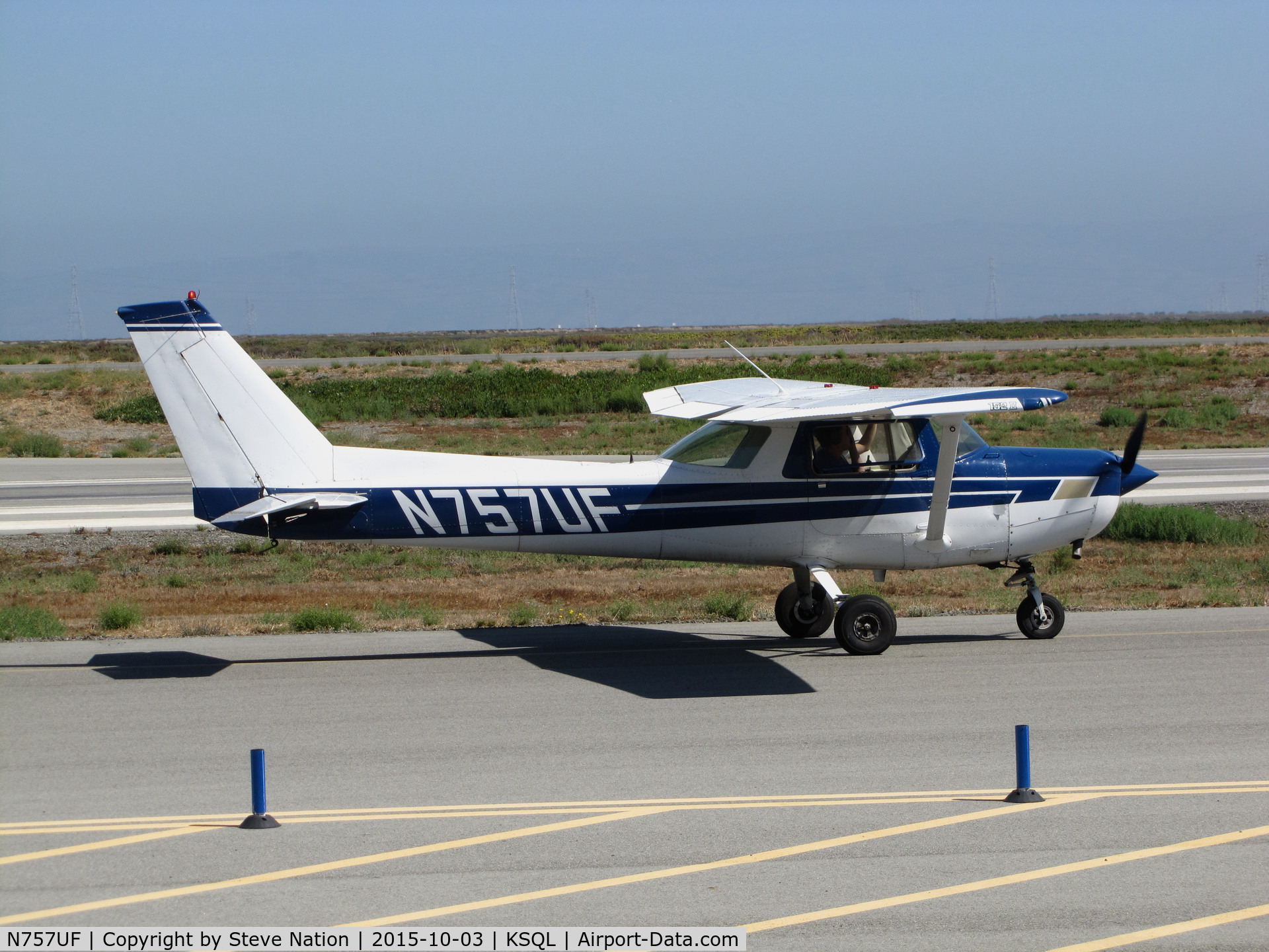 N757UF, 1977 Cessna 152 C/N 15280009, 1977 Cessna 152 taxiing for takeoff @ San Carlos Airport, CA