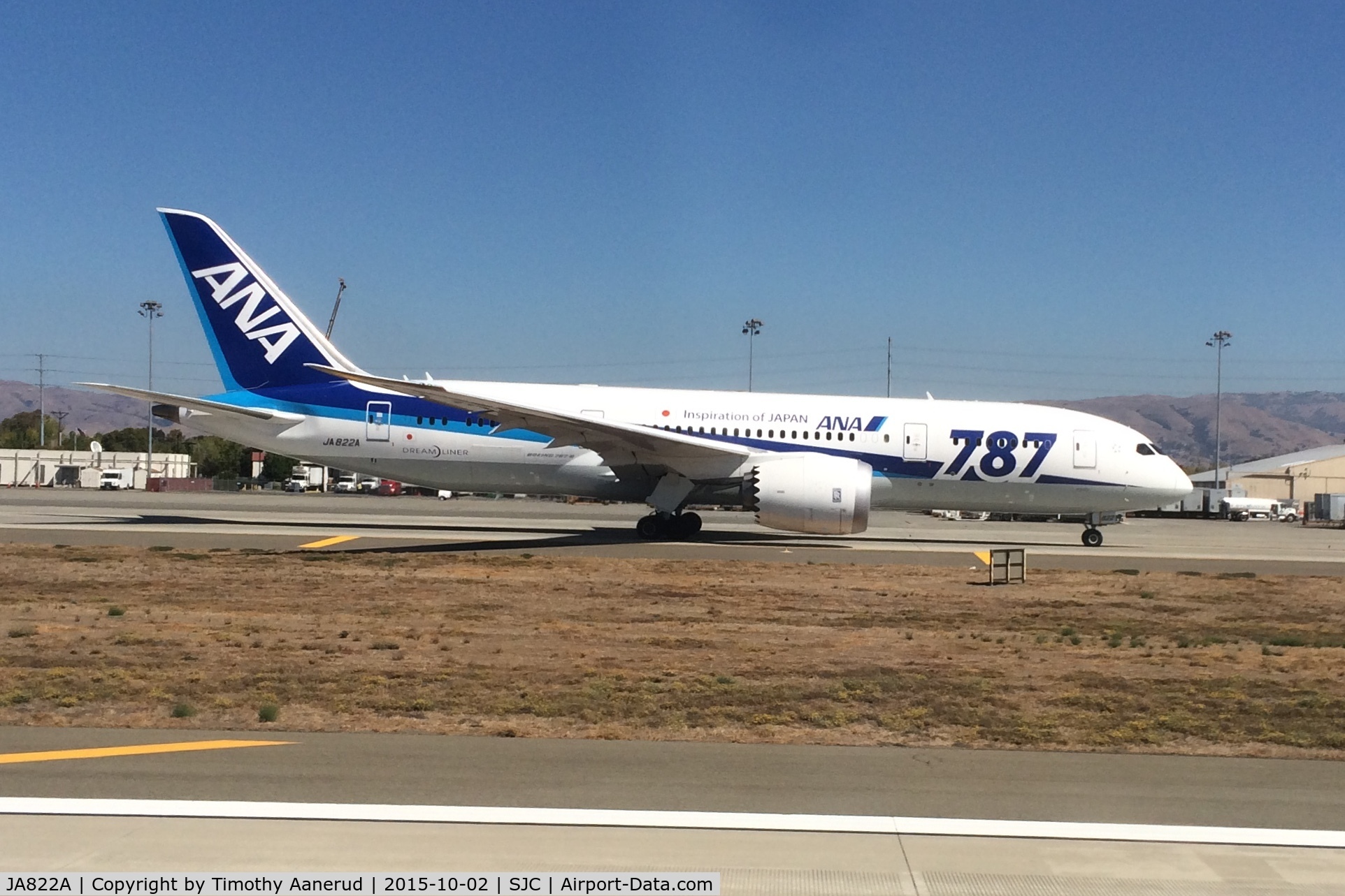 JA822A, 2013 Boeing 787-8 Dreamliner C/N 34512, Taxing to the active runway