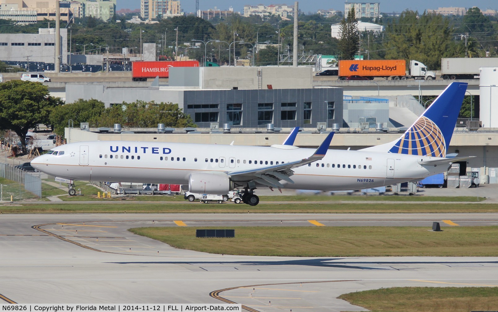 N69826, 2014 Boeing 737-924/ER C/N 42180, United
