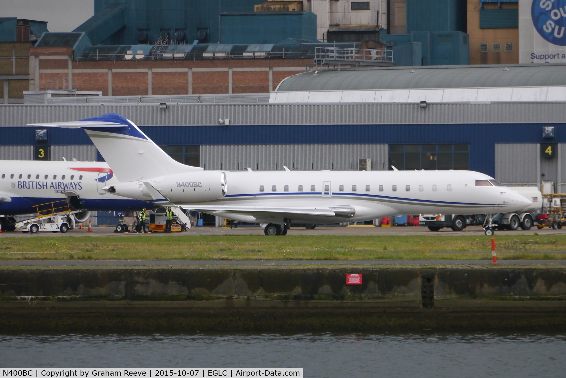 N400BC, 2013 Bombardier BD-700-1A10 Global 6000 C/N 9573, Just landed.