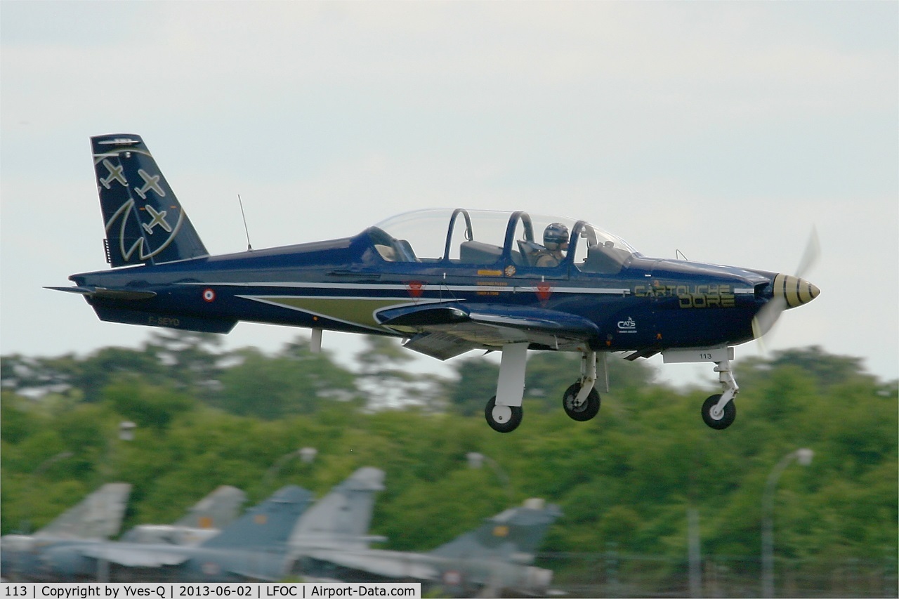 113, Socata TB-30 Epsilon C/N 113, Socata TB-30 Epsilon, On final rwy 28, Châteaudun Air Base 279 (LFOC) Open day 2013