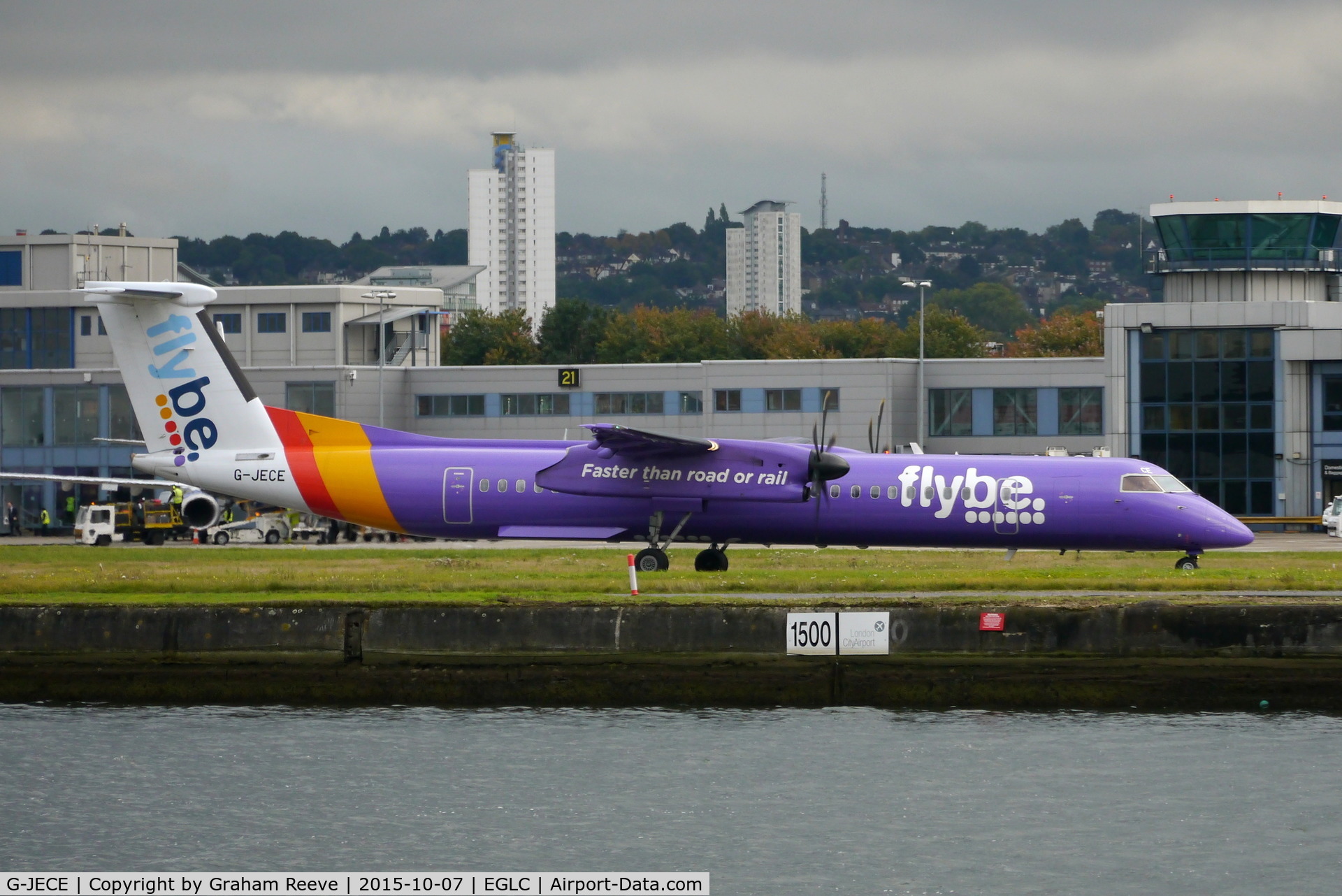 G-JECE, 2004 De Havilland Canada DHC-8-402Q Dash 8 C/N 4094, Just landed at London City.