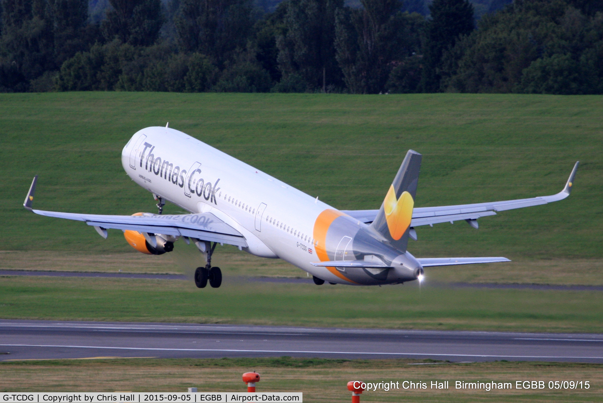 G-TCDG, 2014 Airbus A321-211 C/N 6122, Thomas Cook Airlines