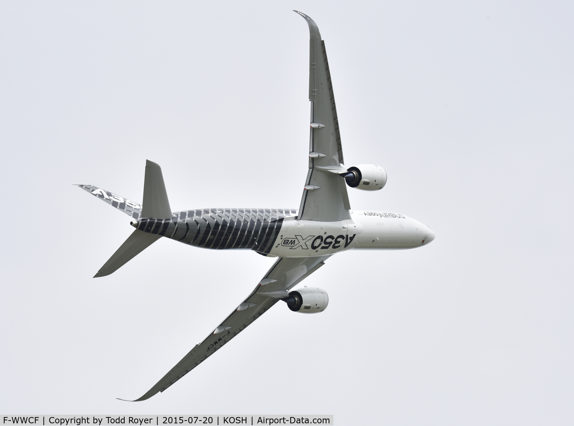 F-WWCF, 2013 Airbus A350-941 C/N 002, Airventure 2015