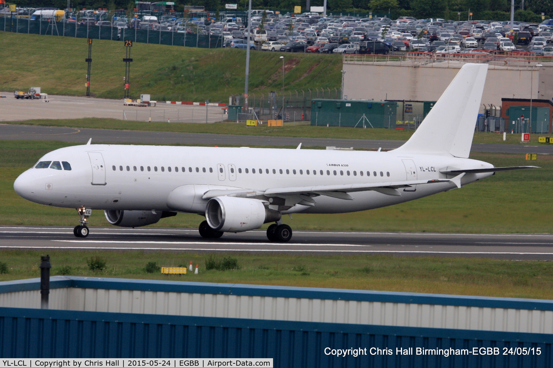 YL-LCL, 1995 Airbus A320-214 C/N 533, SmartLynx