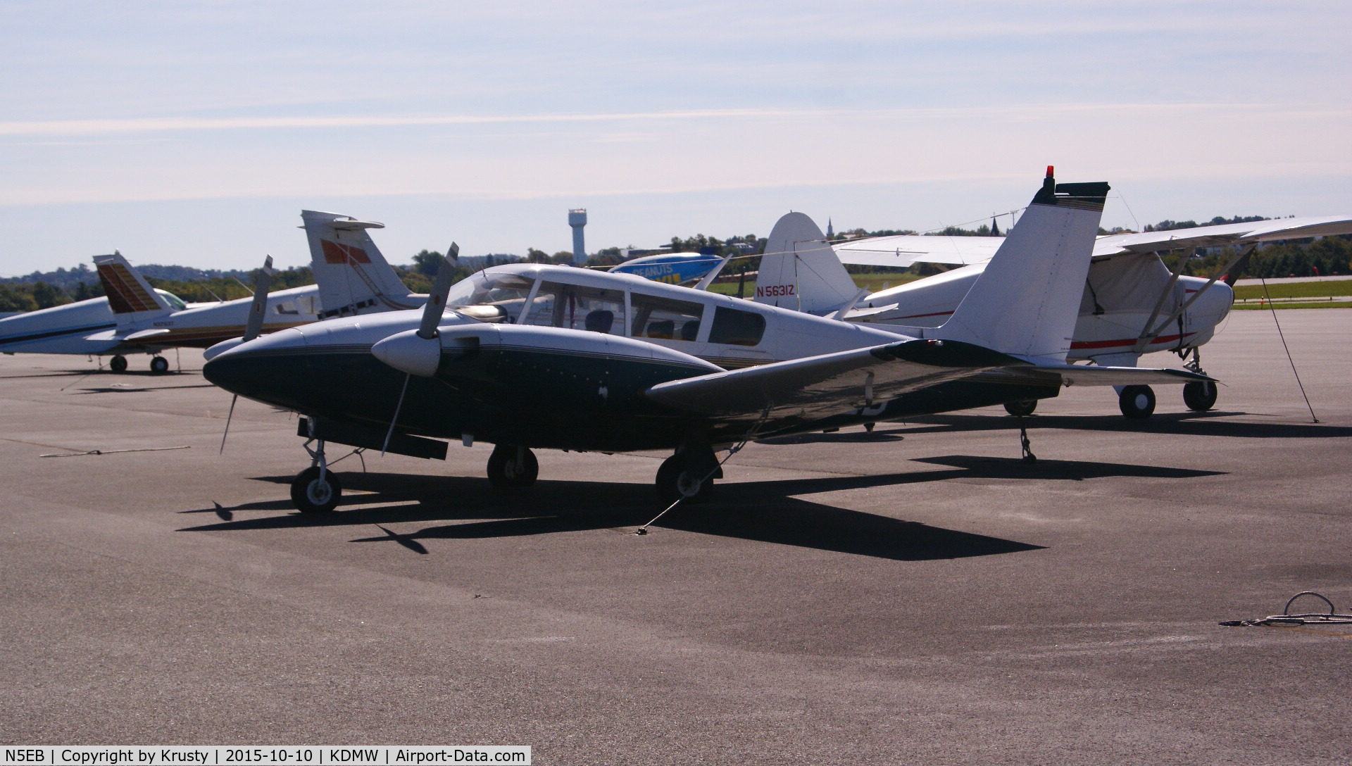 N5EB, 1967 Piper PA-30-160 B Twin Comanche C/N 30-1474, parked